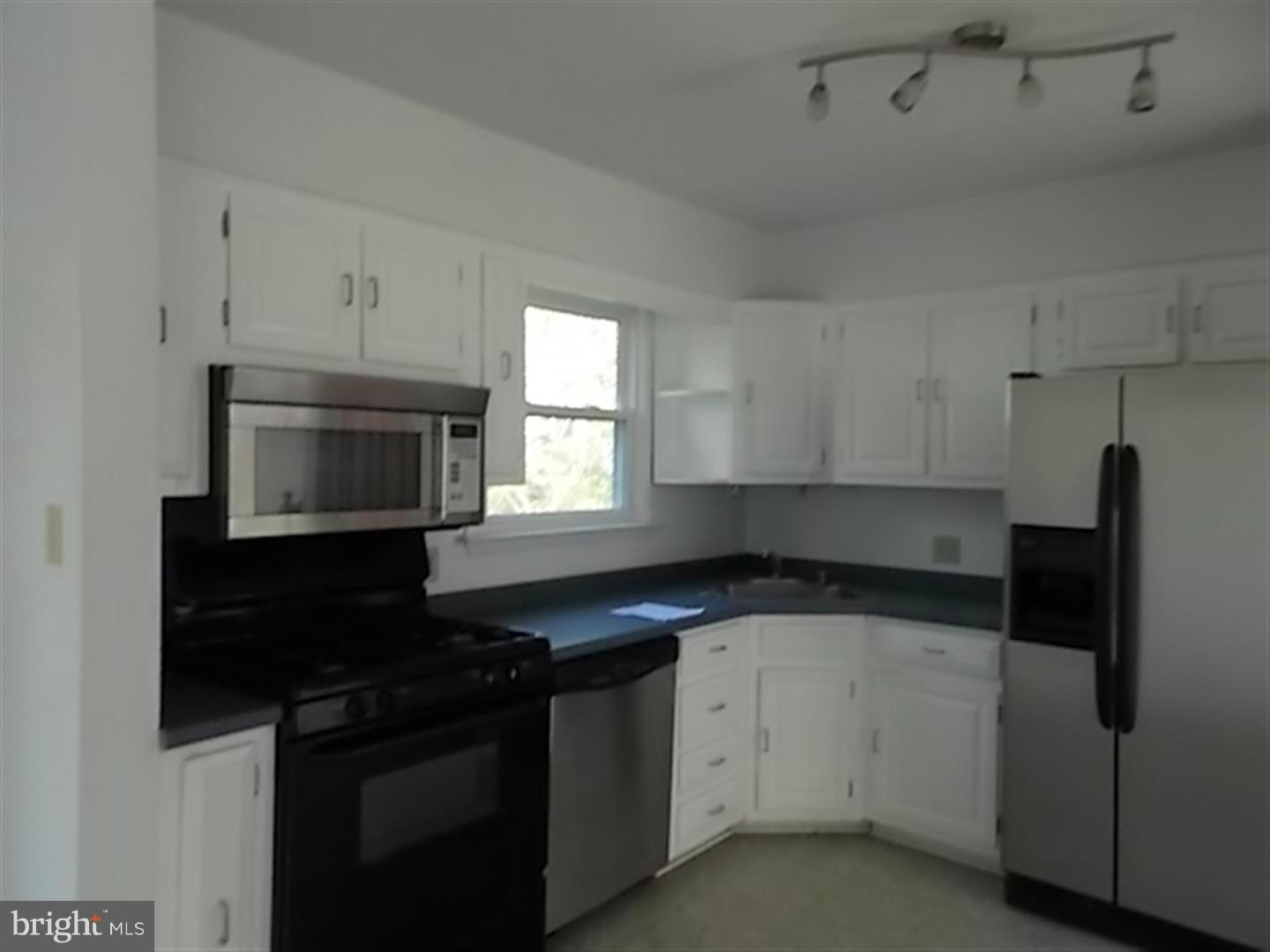 PRIDE VILLAGE - Residential