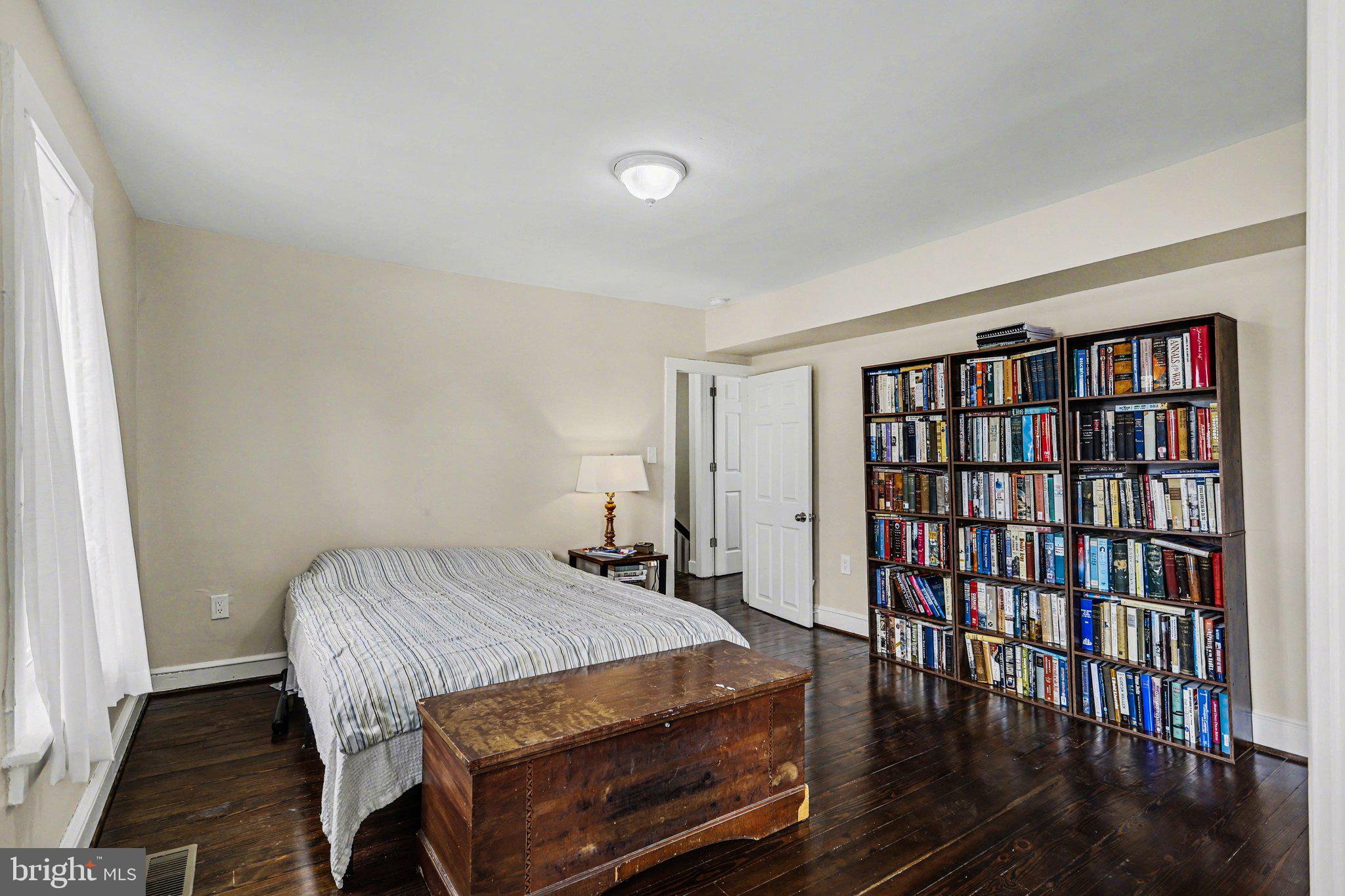 NEW OXFORD AREA - Residential