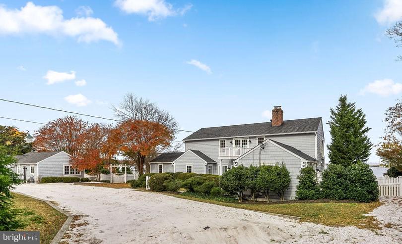 1812 SKIPPERS ROW