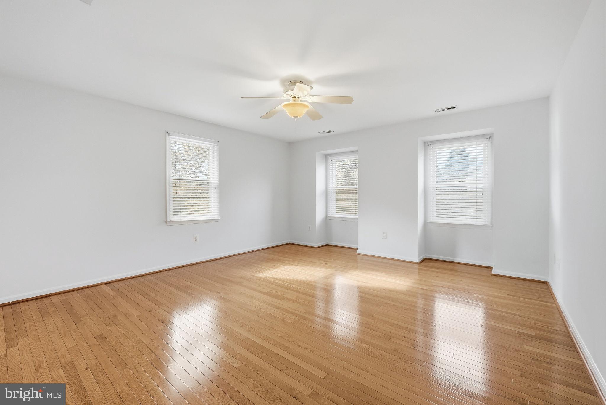 WALTER HEIGHTS - Residential Lease