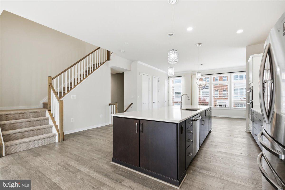 LOUDOUN VALLEY ESTATES 2 - Residential Lease