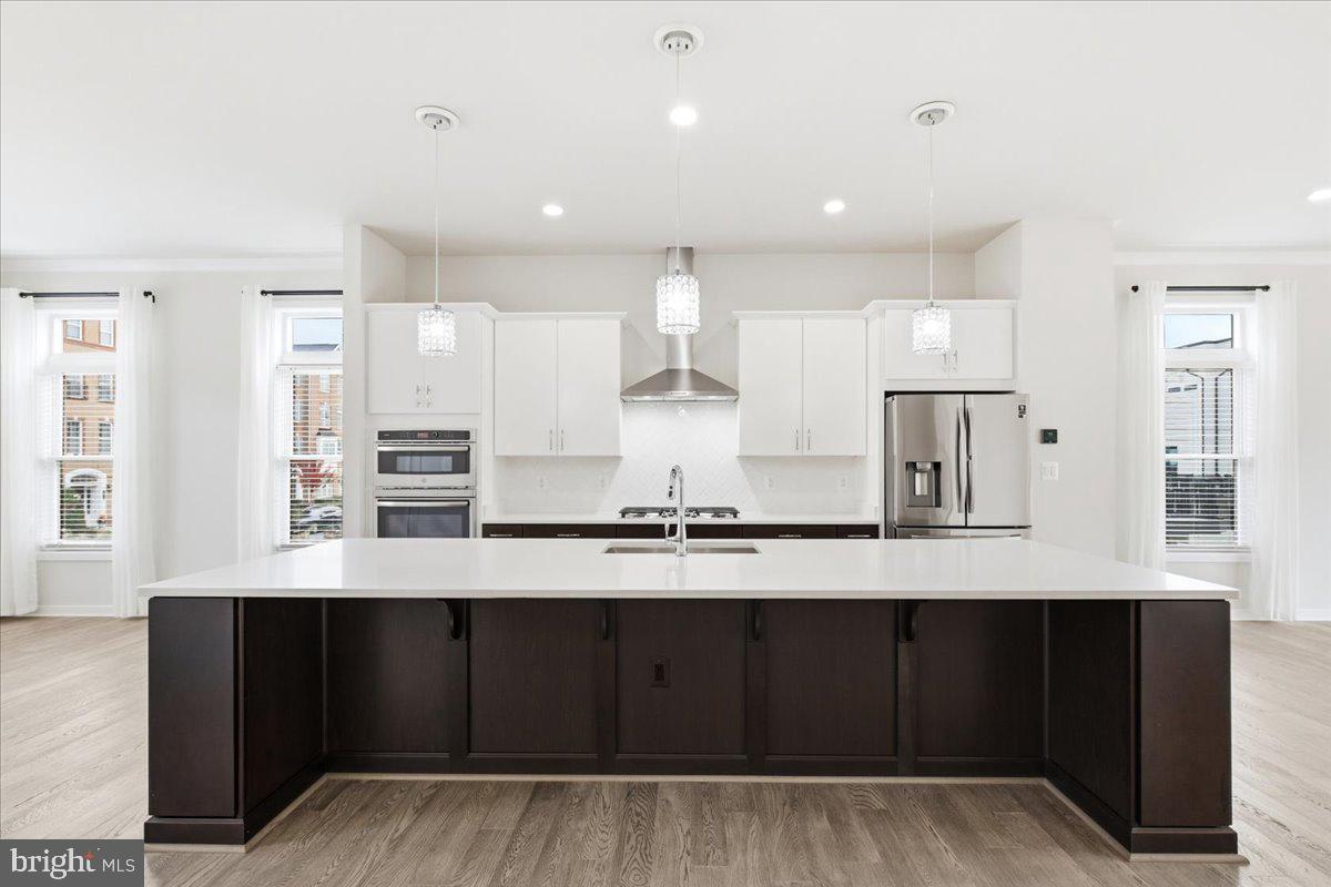 LOUDOUN VALLEY ESTATES 2 - Residential Lease