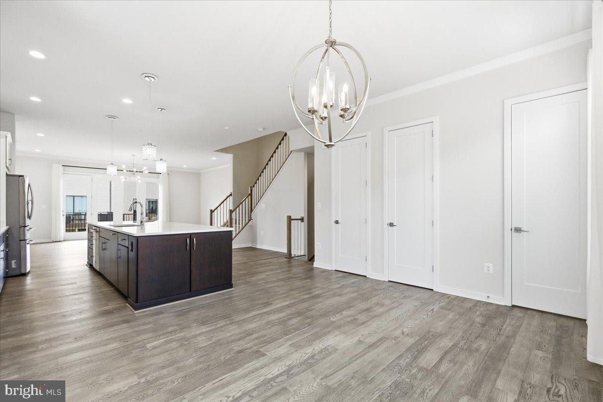 LOUDOUN VALLEY ESTATES 2 - Residential Lease