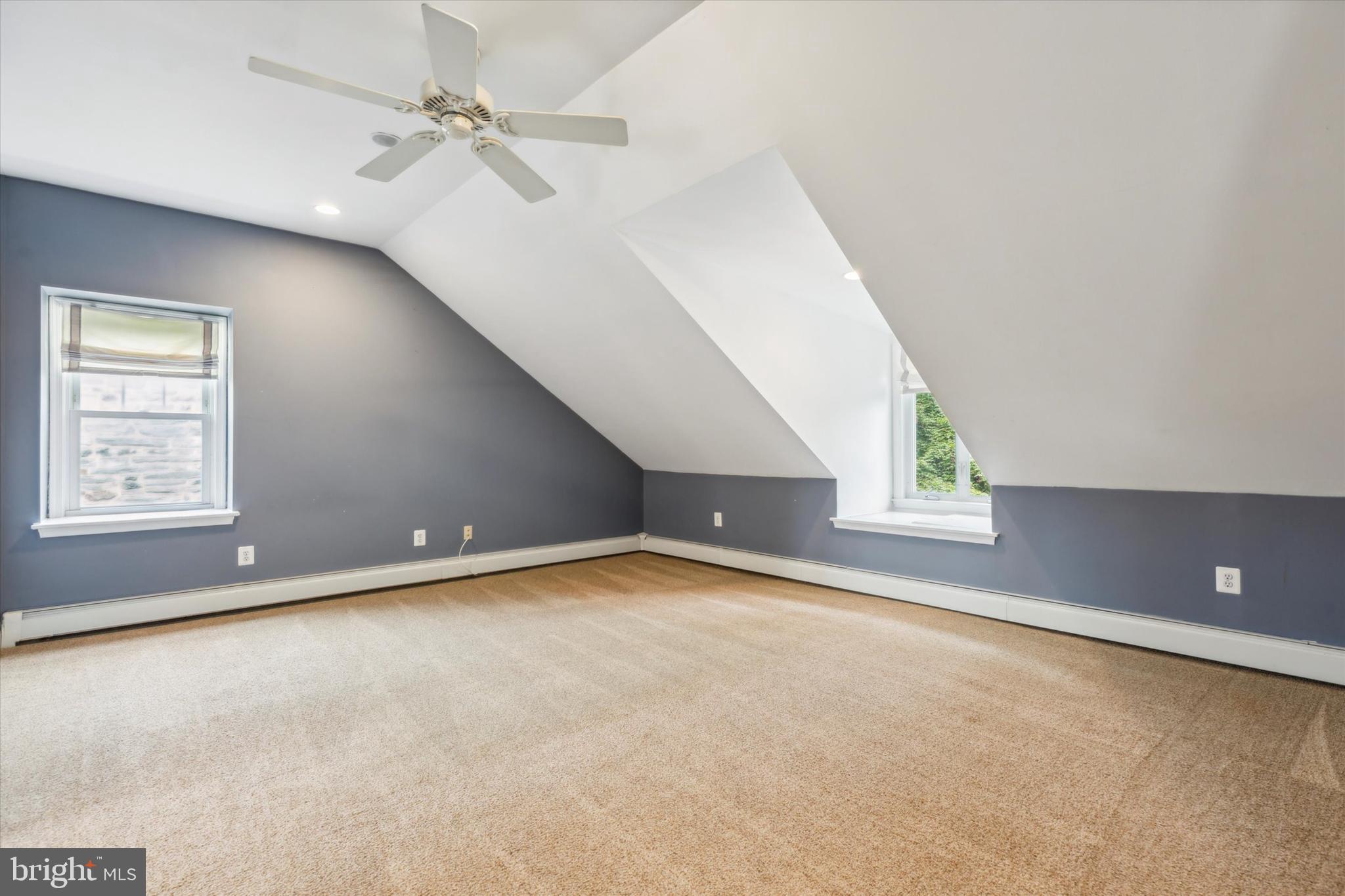 CHESTNUT HILL - Residential