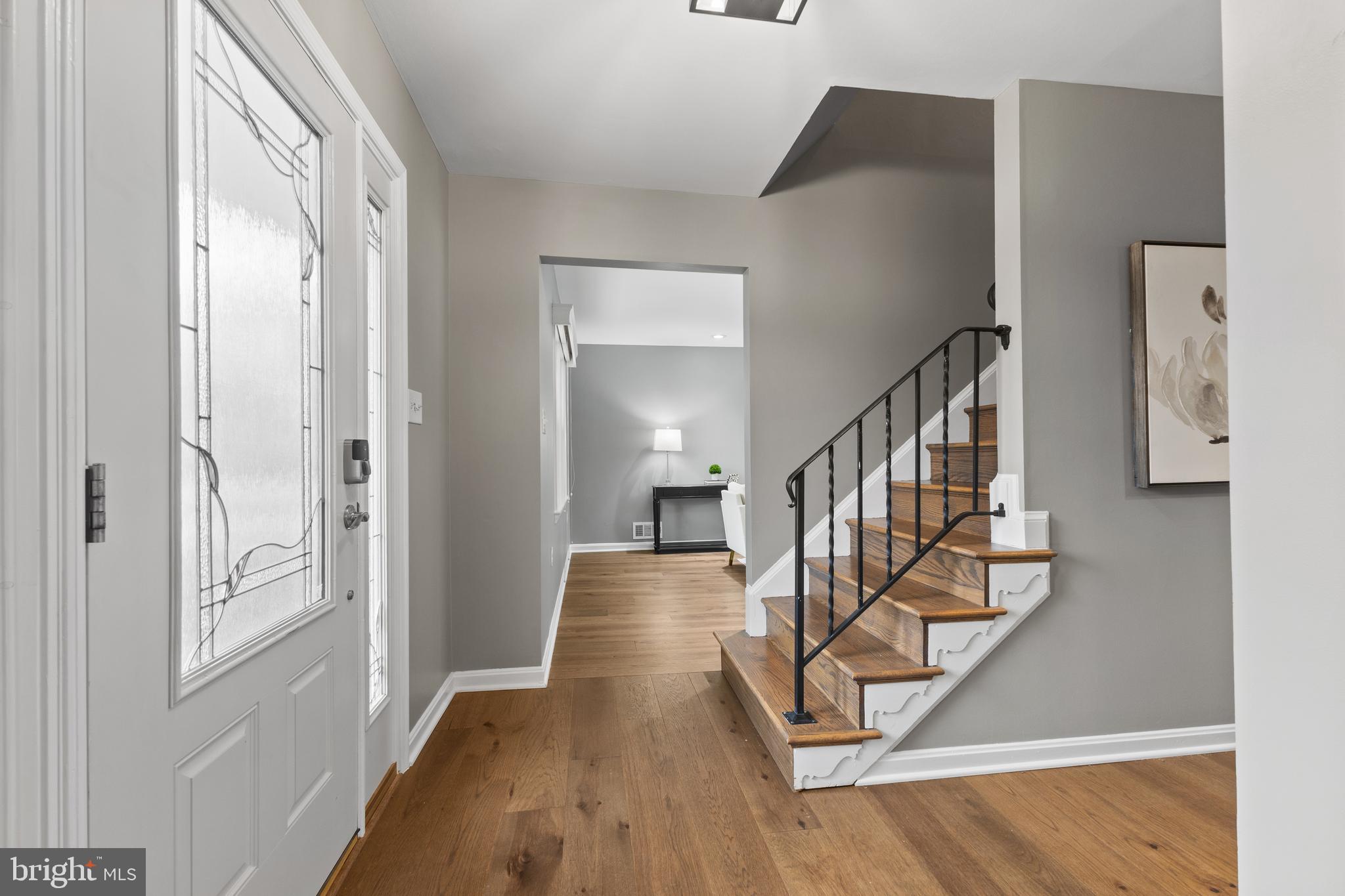 WILLIAMSBURG MANOR NORTH - Residential