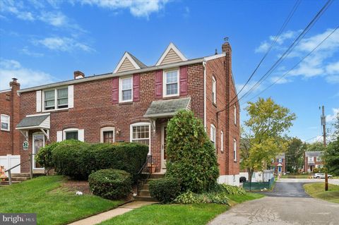 Photo of 363 Holmes Road, HOLMES, PA 19043 (MLS # PADE2102086)