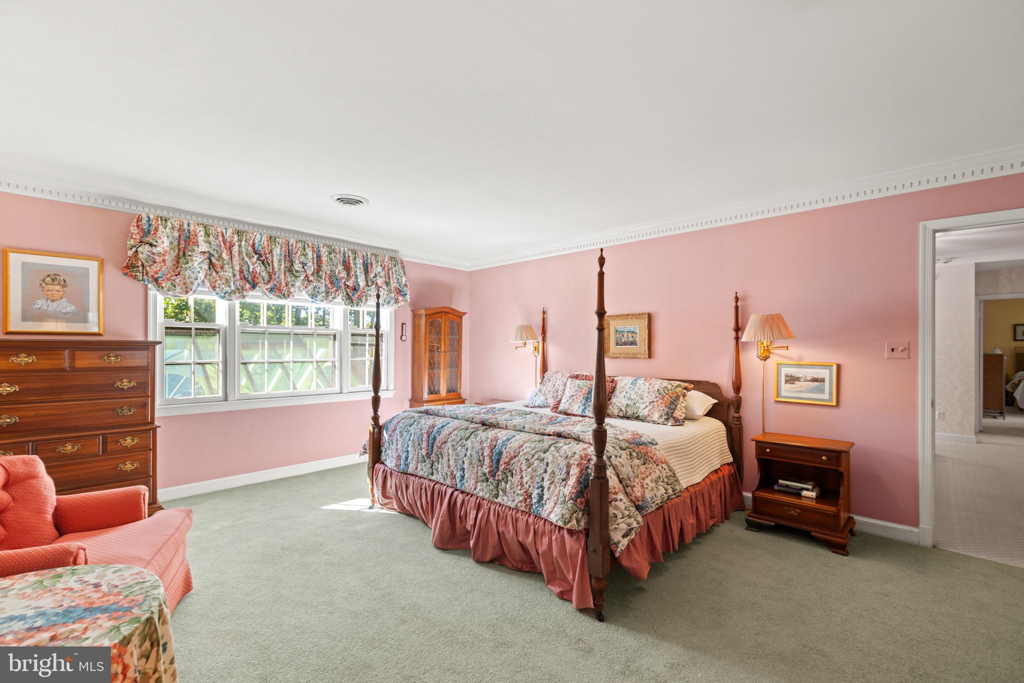 BRADLEY HILLS GROVE - Residential