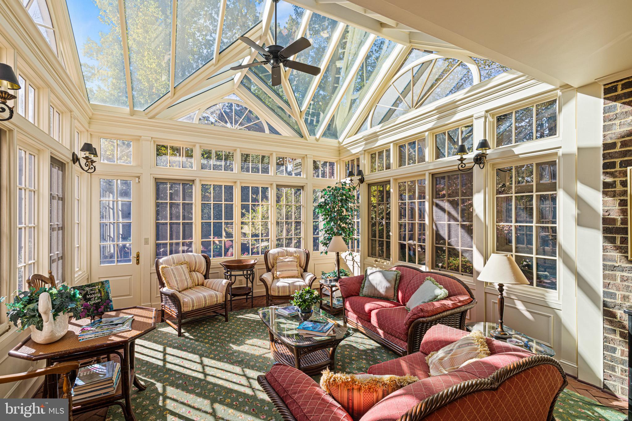 BRADLEY HILLS GROVE - Residential