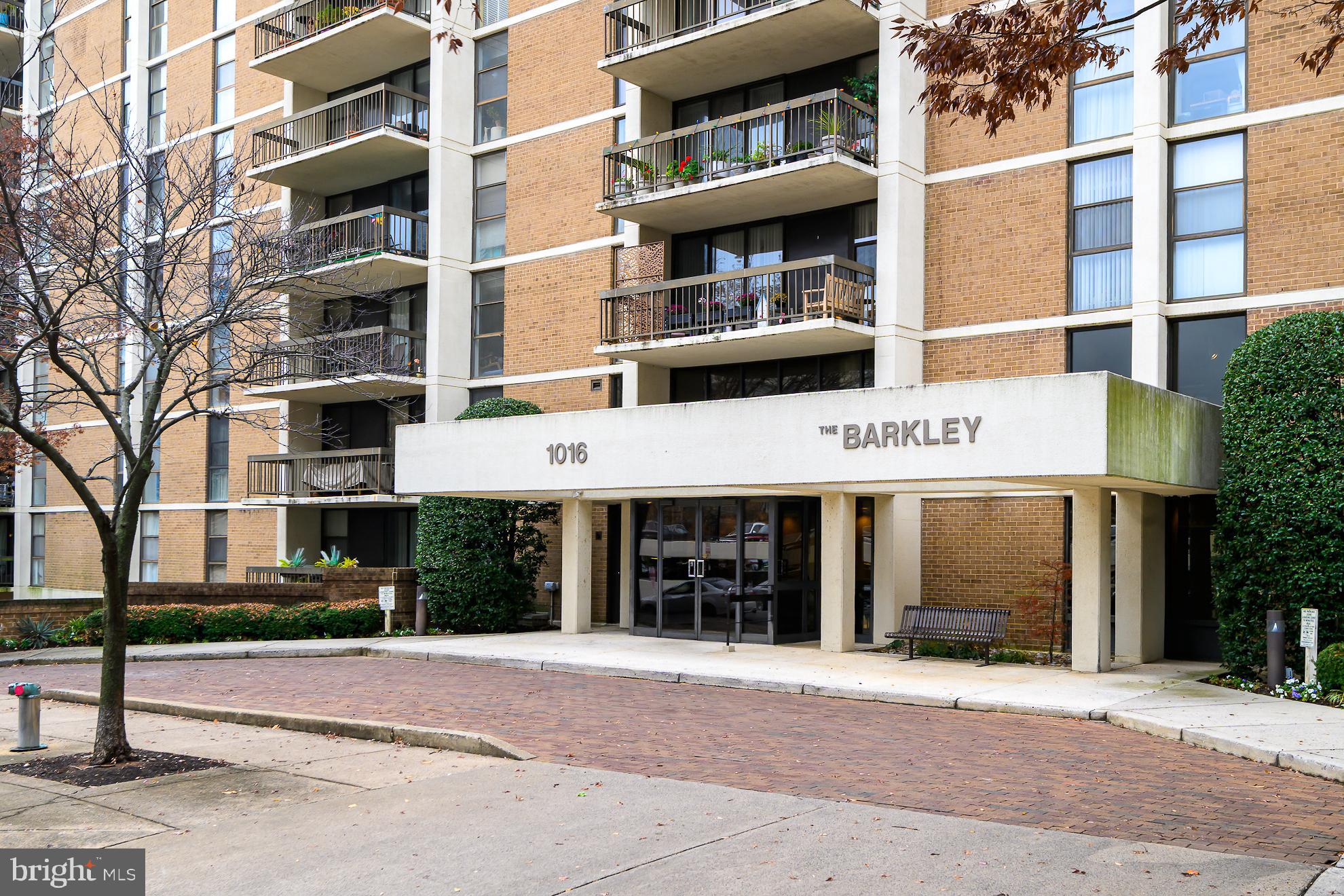 THE BARKLEY - Residential