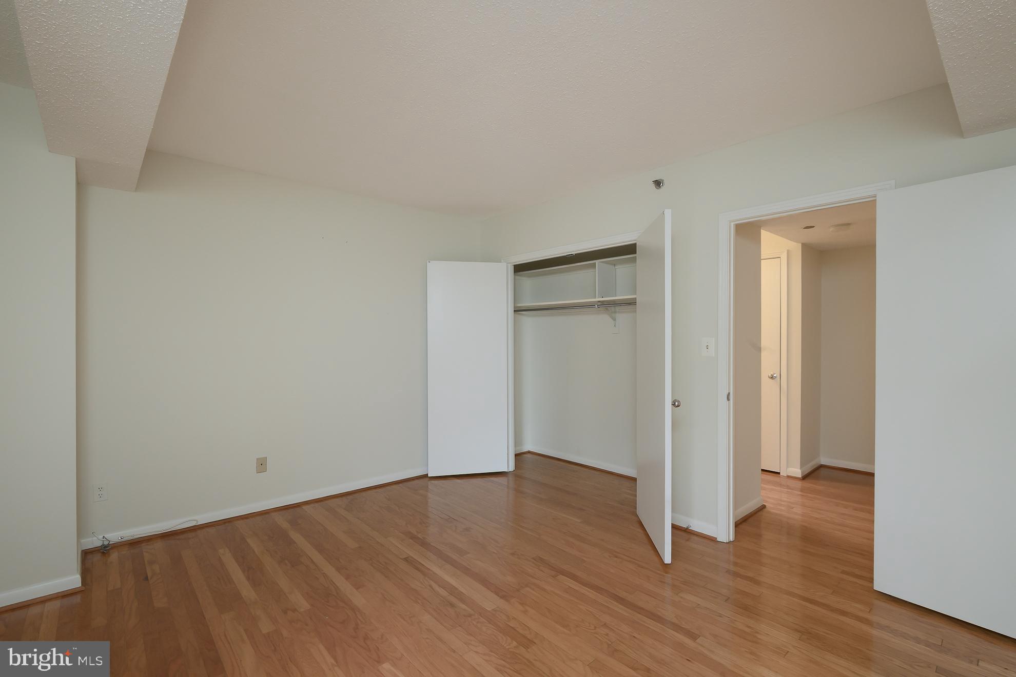 THE BARKLEY - Residential