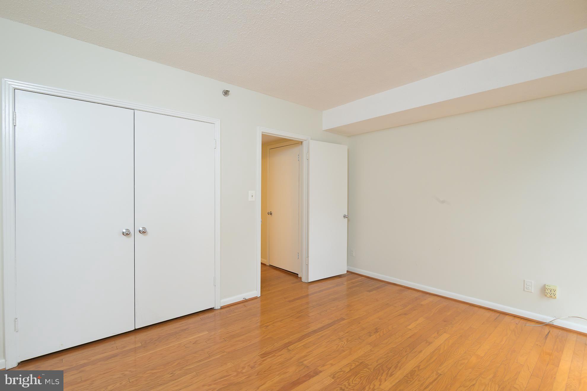 THE BARKLEY - Residential