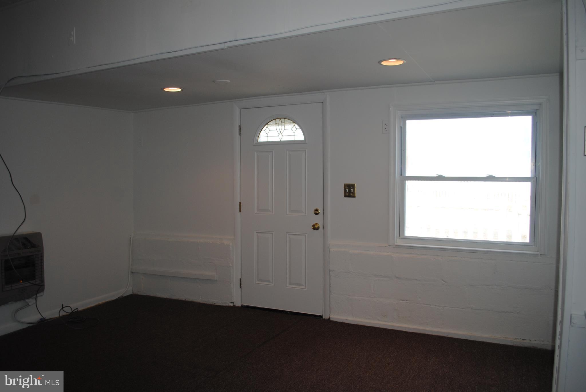 COBB ISLAND - Residential