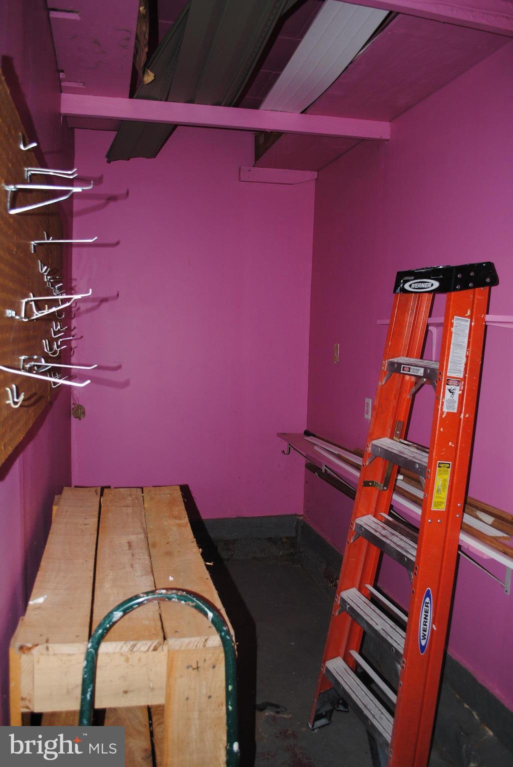 COBB ISLAND - Residential