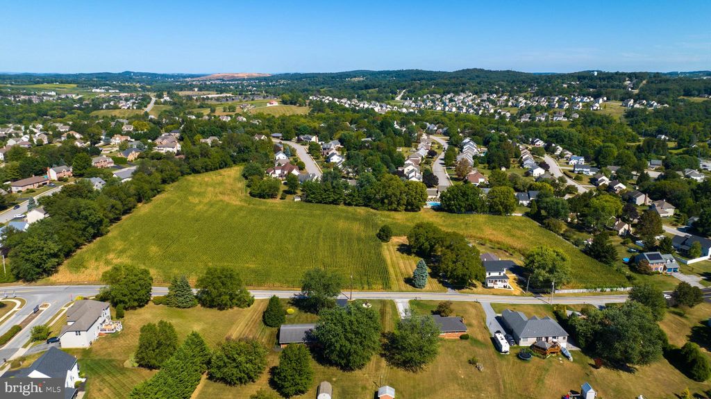 Photo of Lot 5 St. Michaels Chestnut Hill Road, YORK, PA 17402 (MLS # PAYK2050086)