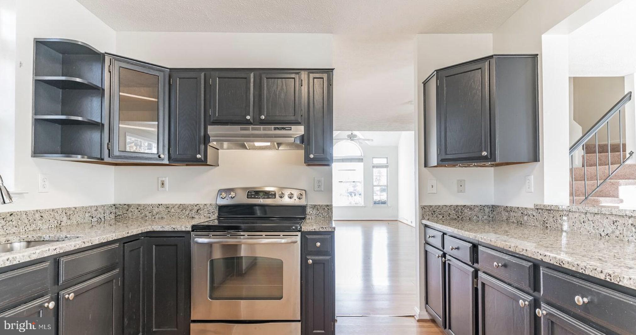 ST CHARLES SUB - HAMPSHIRE - Residential