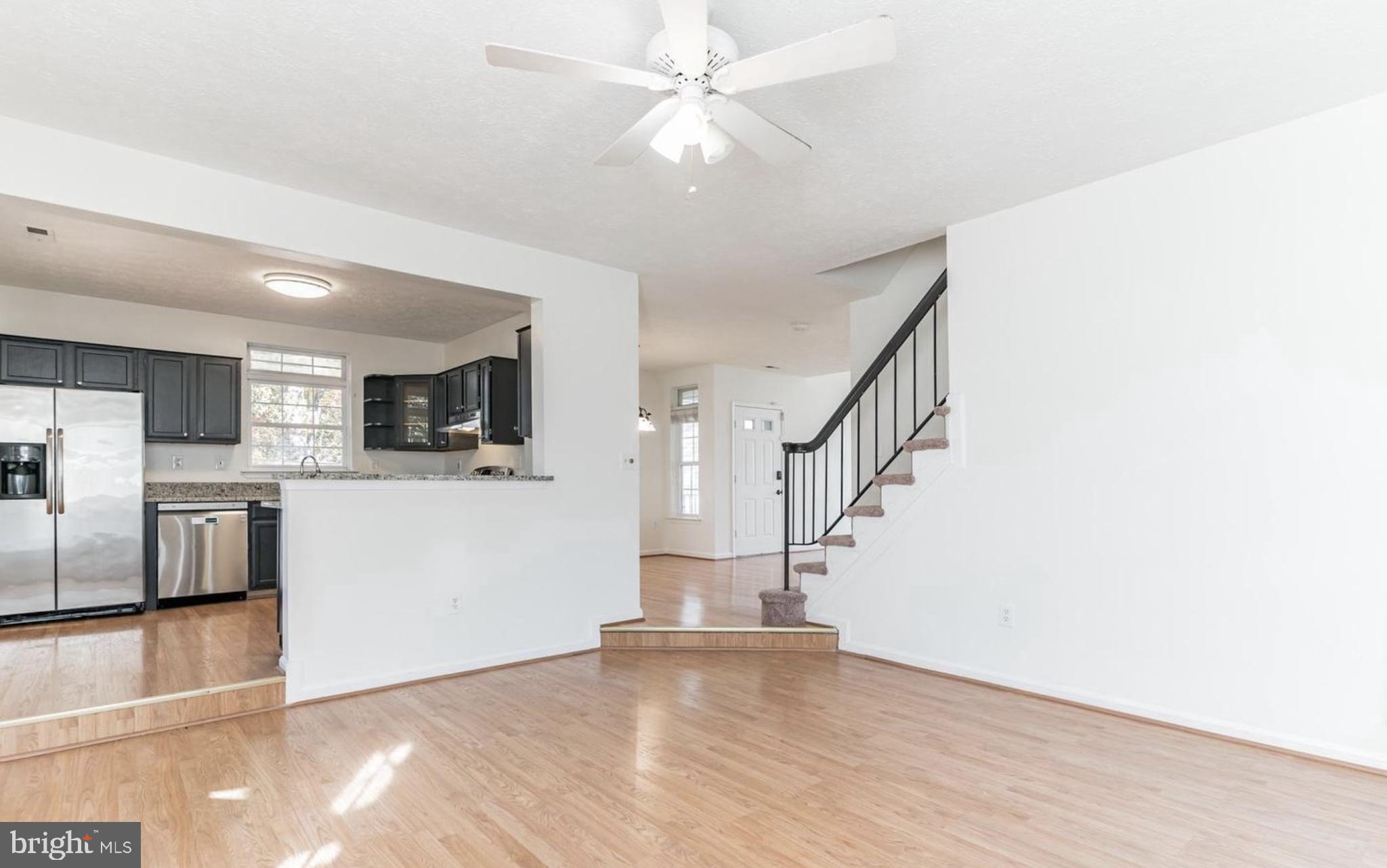 ST CHARLES SUB - HAMPSHIRE - Residential