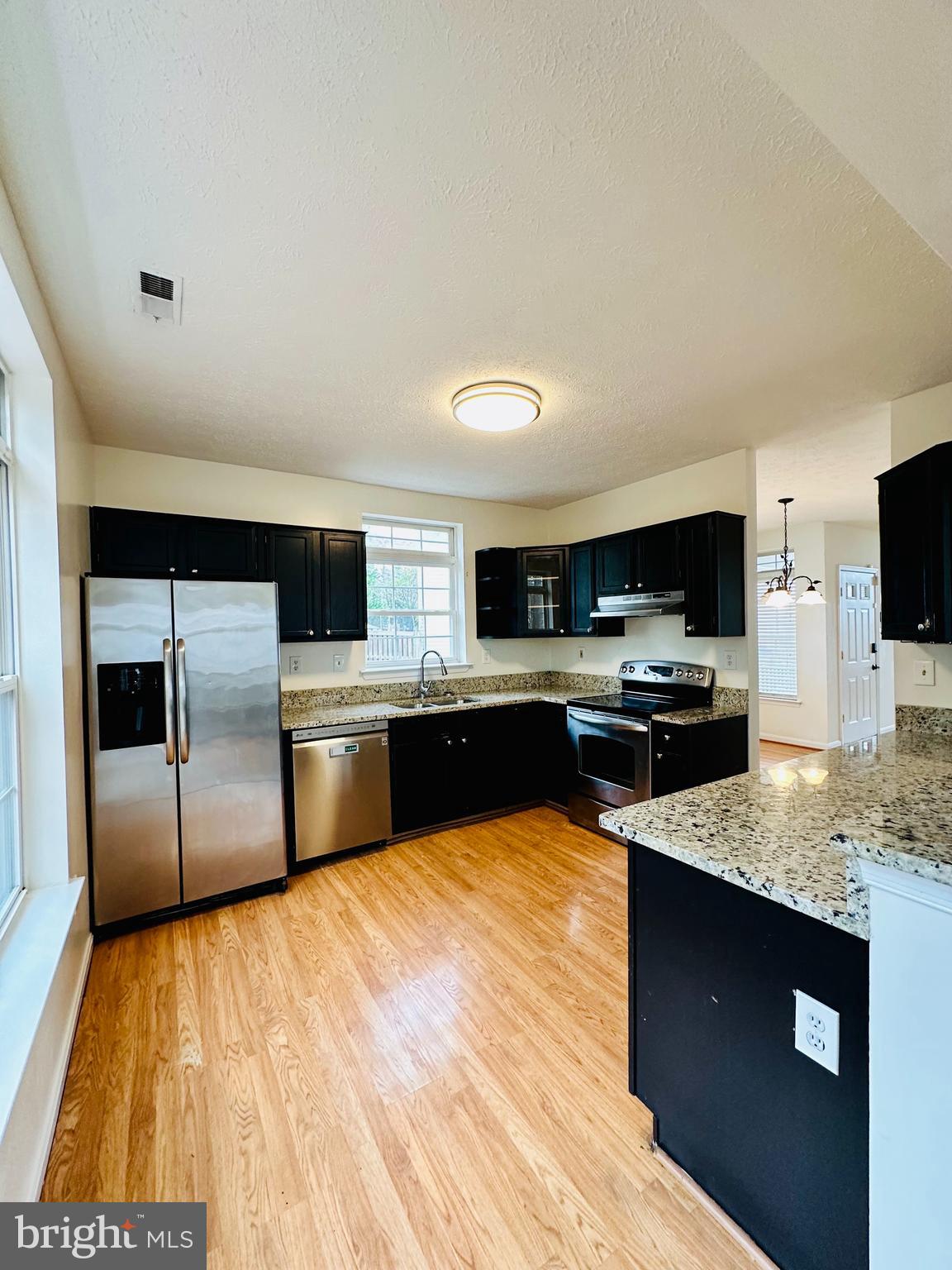 ST CHARLES SUB - HAMPSHIRE - Residential