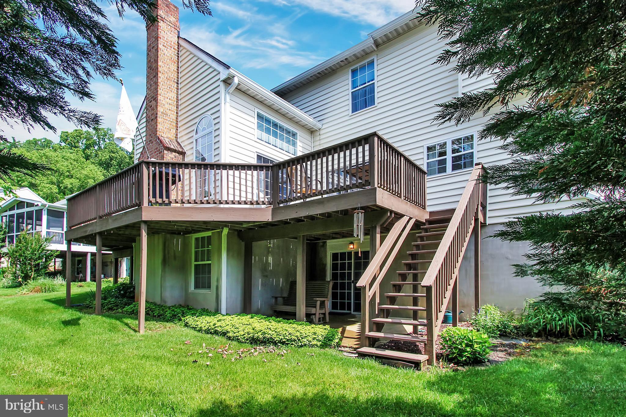 HUNTERS RUN - Residential