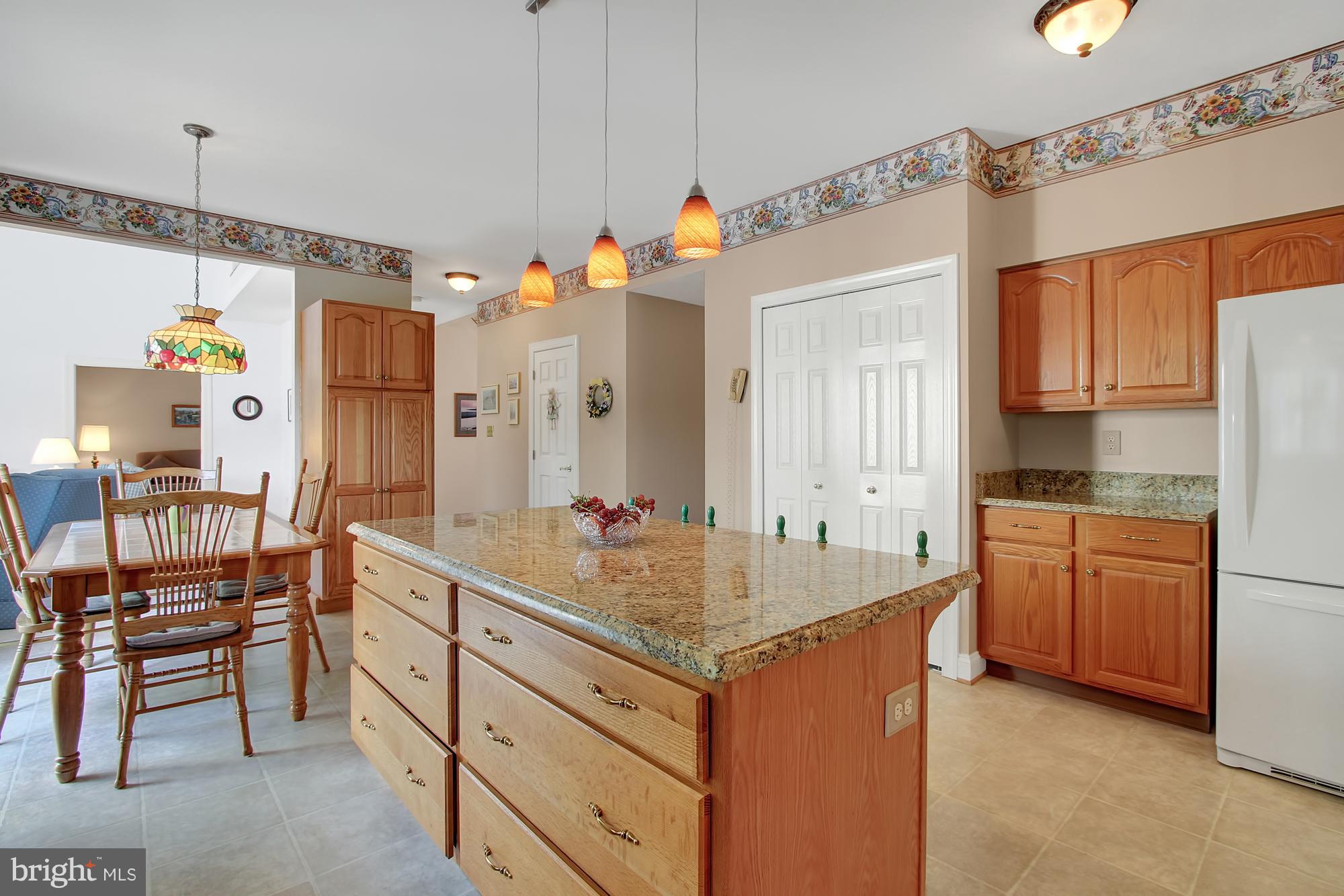 HUNTERS RUN - Residential