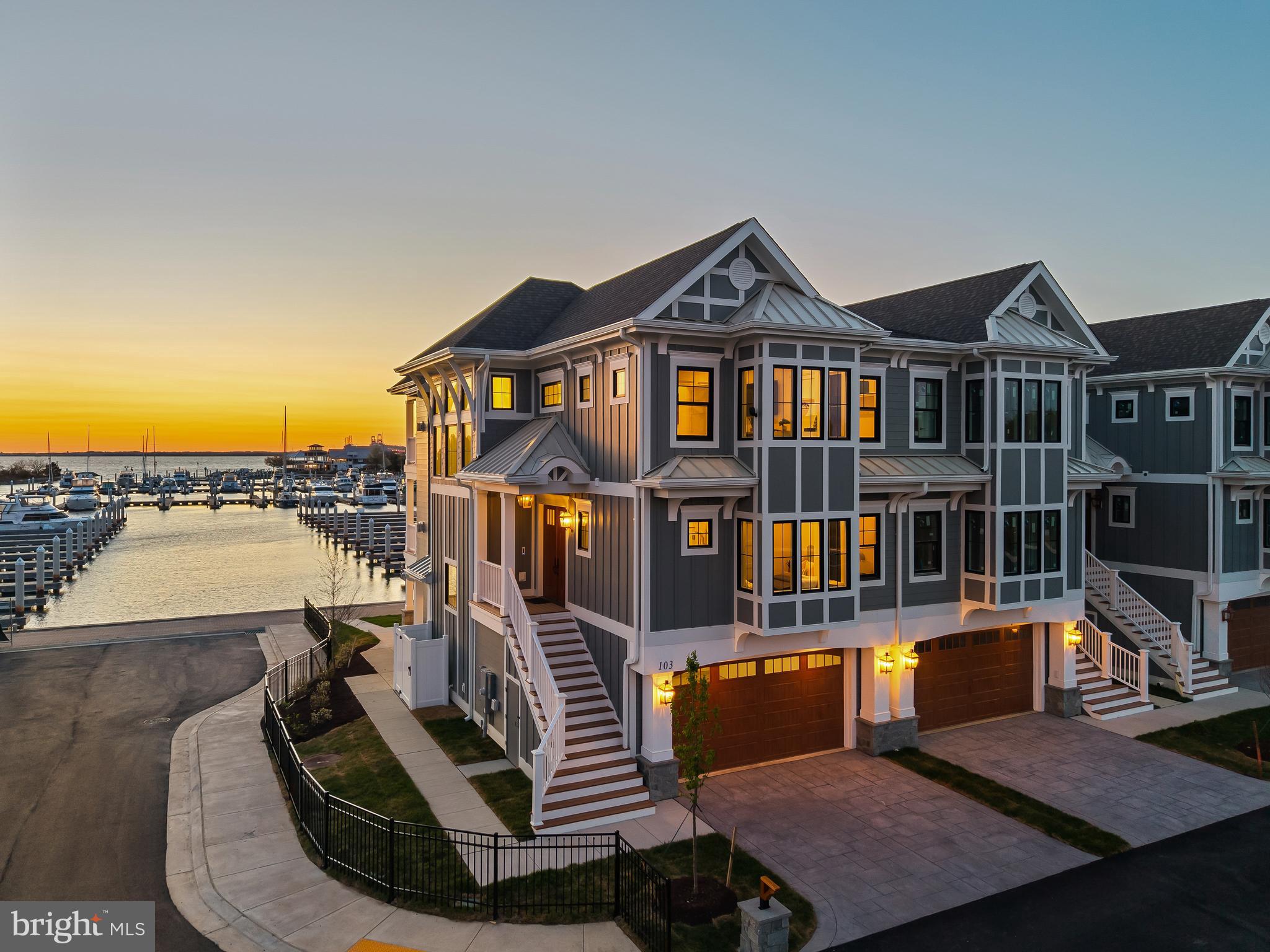 BAY BRIDGE MARINA - Residential