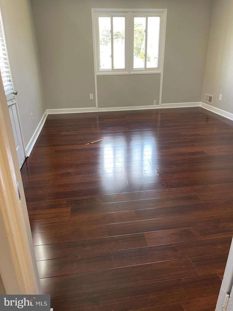 STEDWICK TOWNHOUSES - Residential