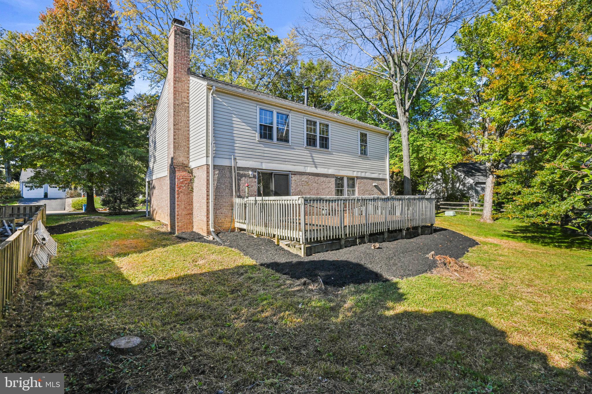 VIENNA OAKS - Residential