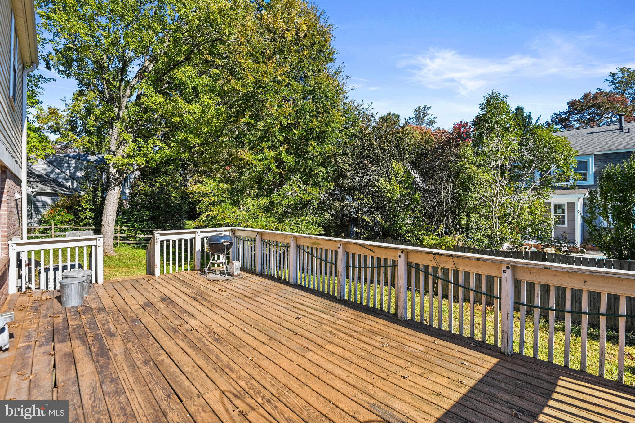 VIENNA OAKS - Residential