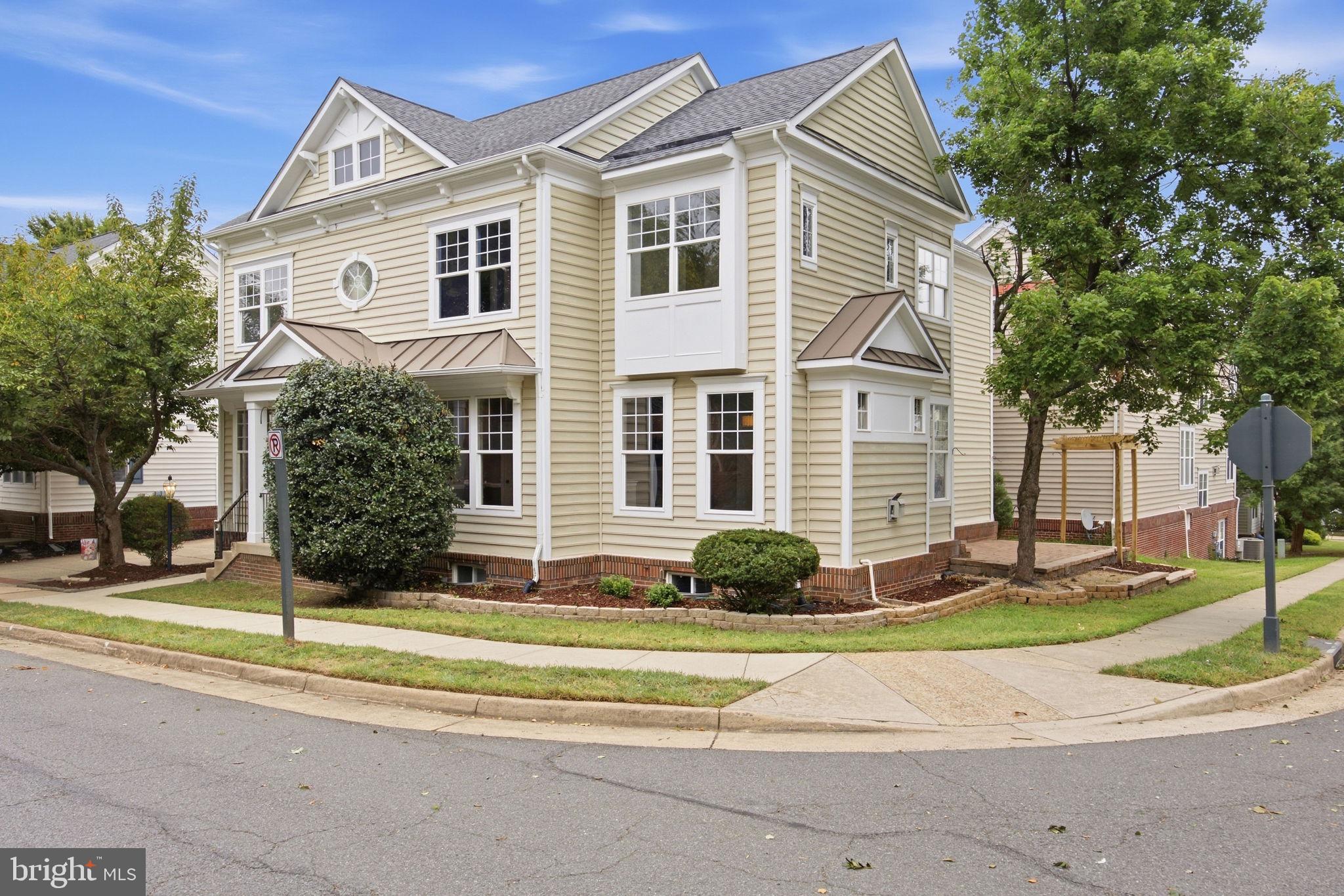 10017 PENTLAND HILLS WAY
