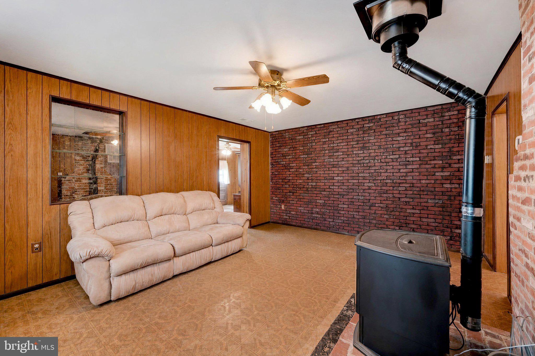 710 COTTER ROAD