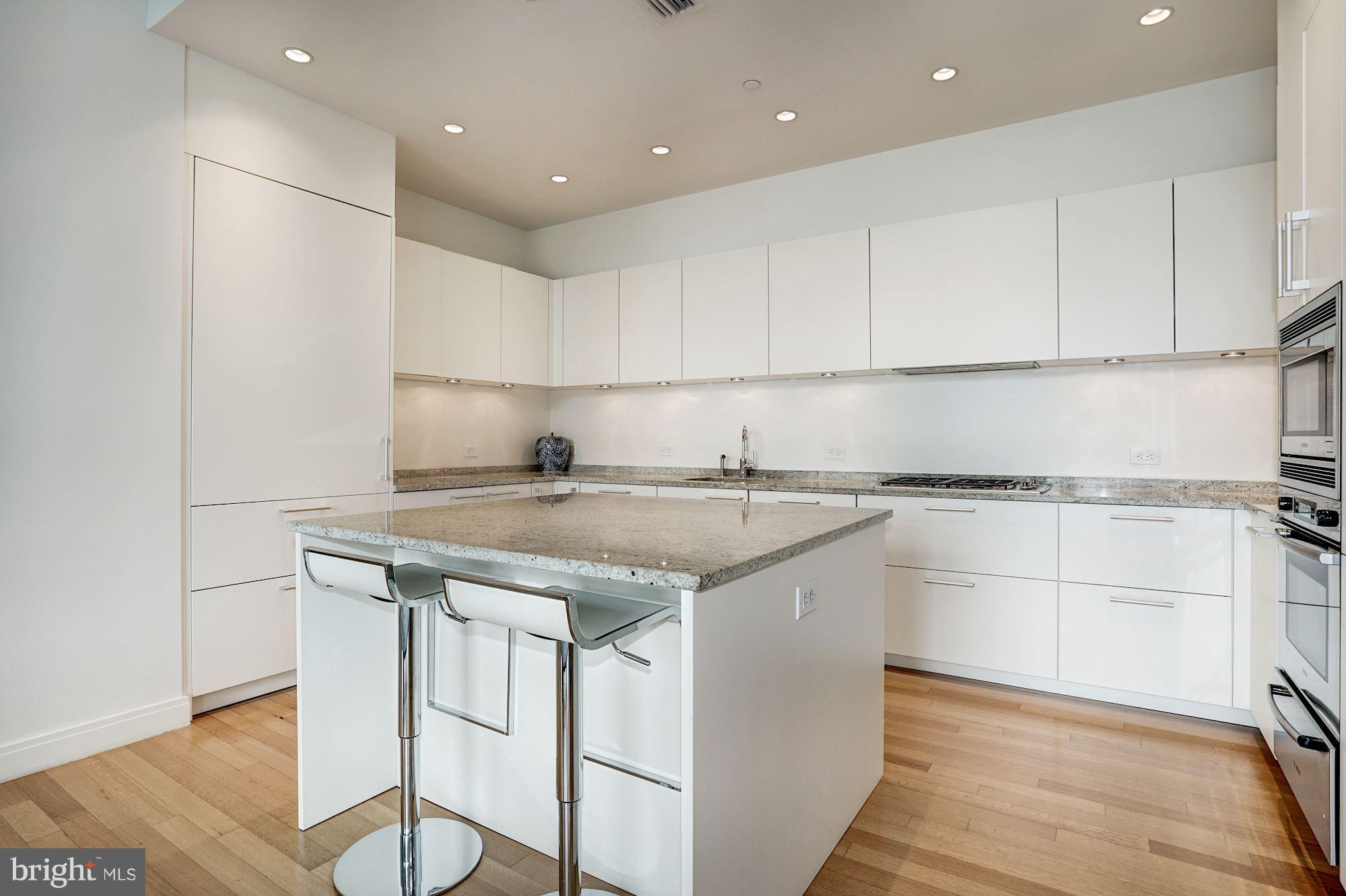 WEST END - Residential