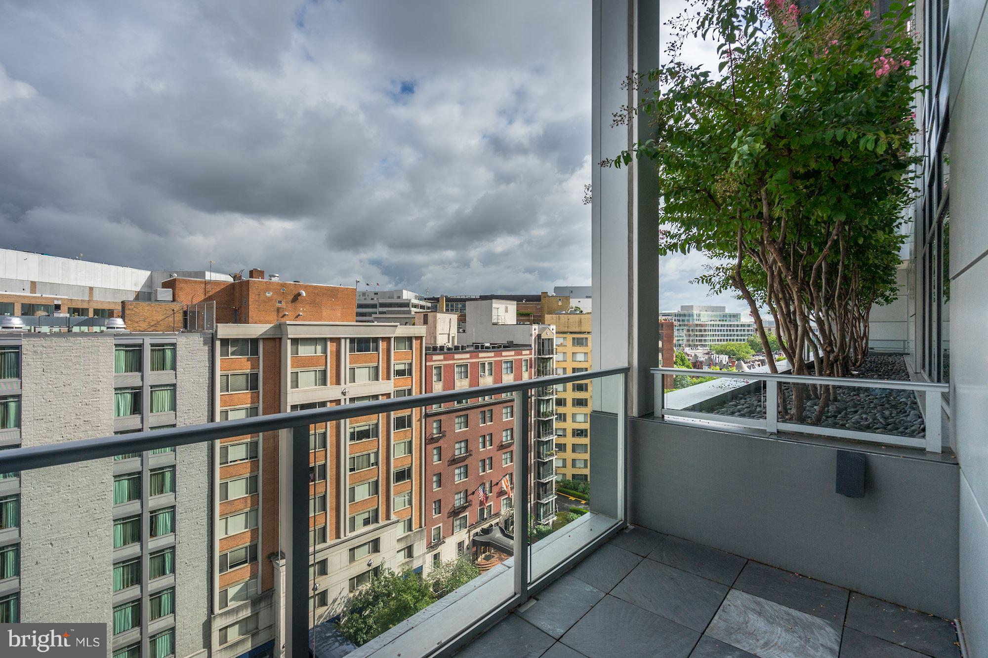 WEST END - Residential