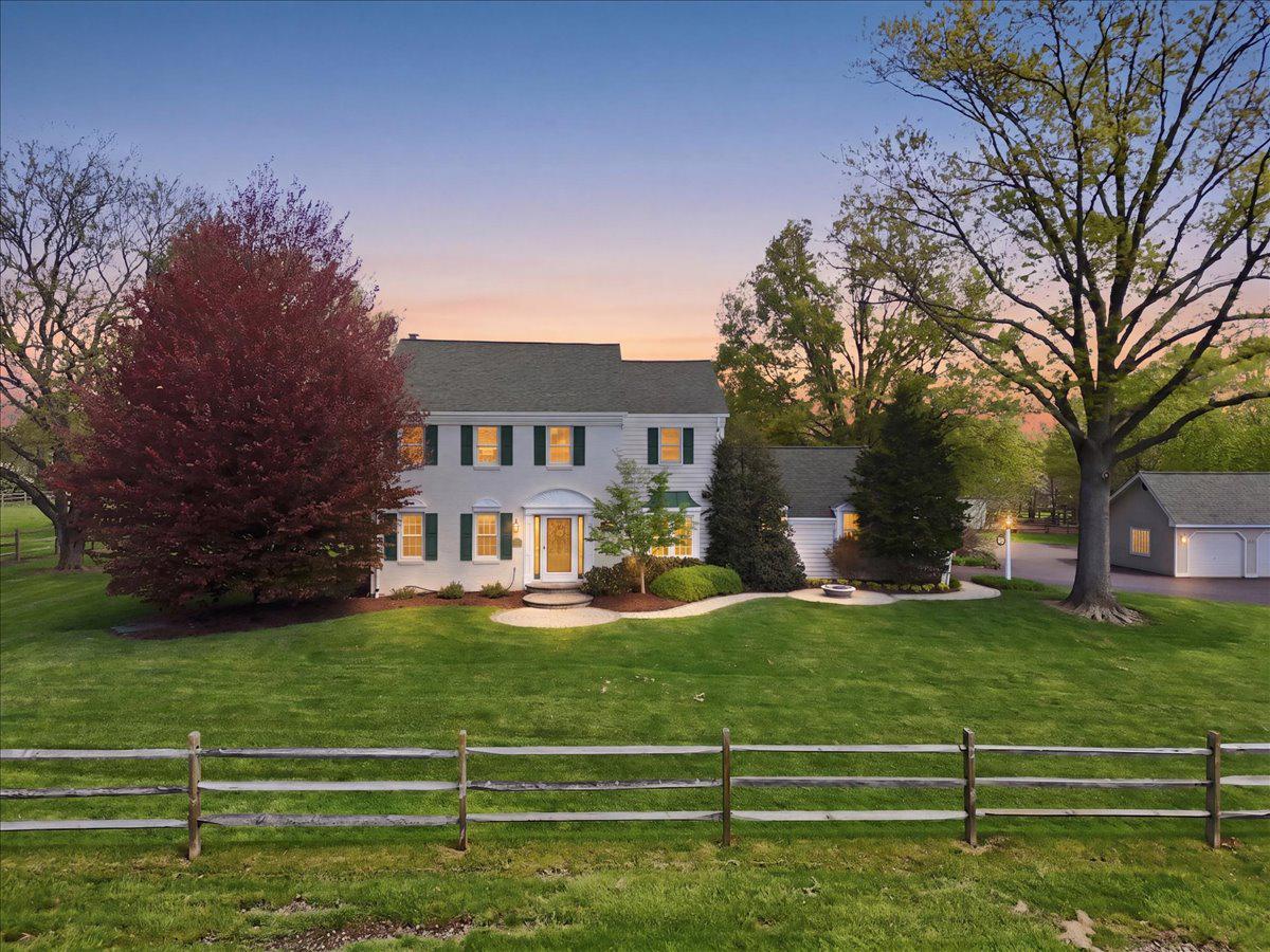 6423 BLUEBERRY LANE