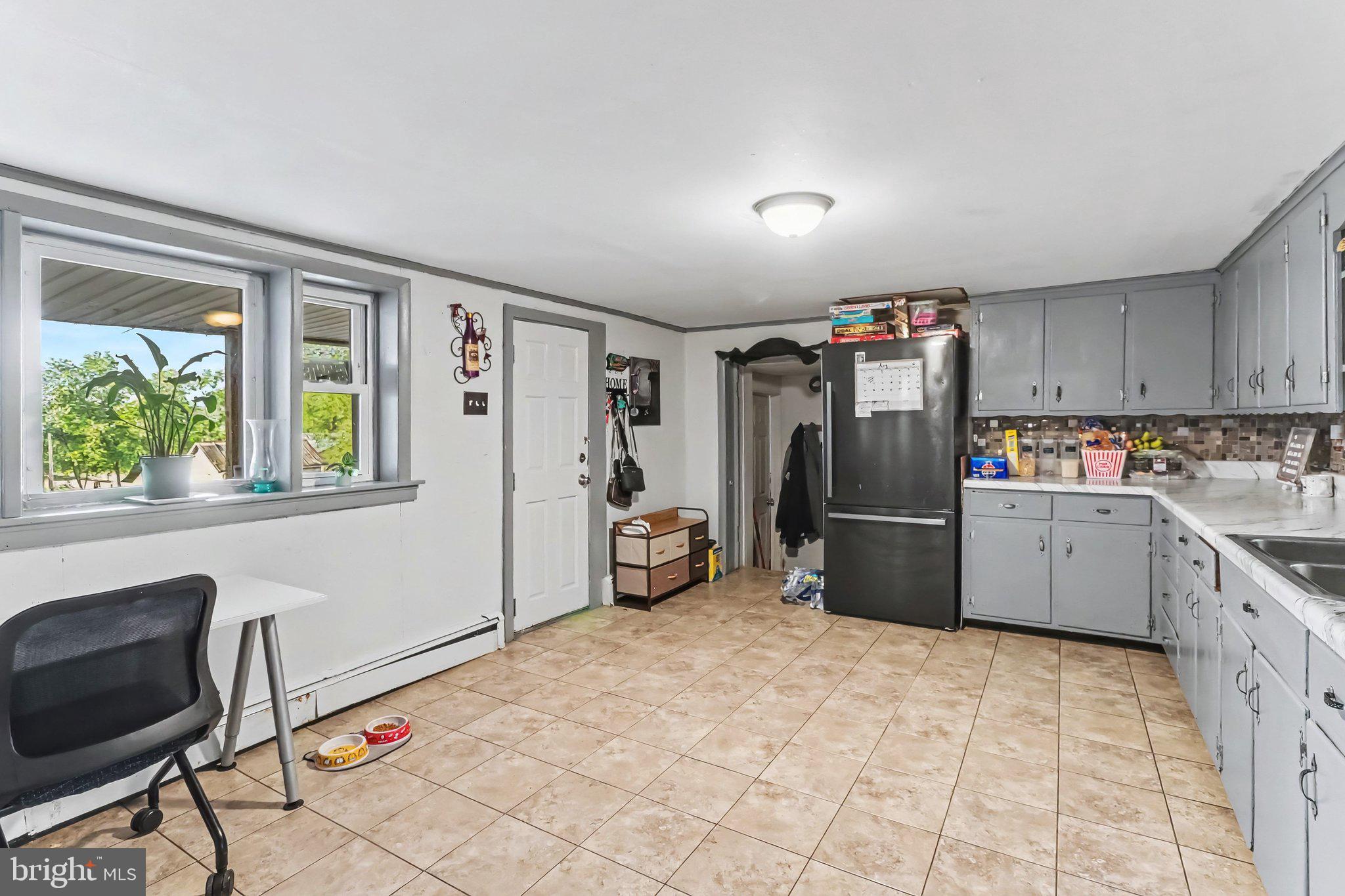 110 N MIDDLESEX ROAD