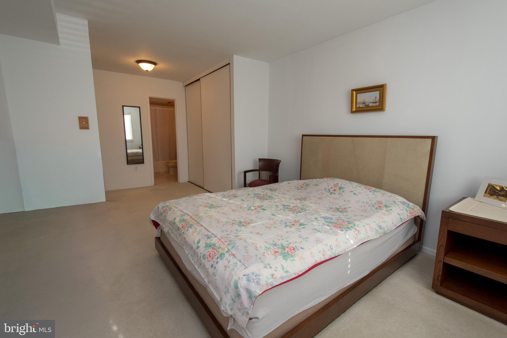 PAINTERS CROSSING - Residential