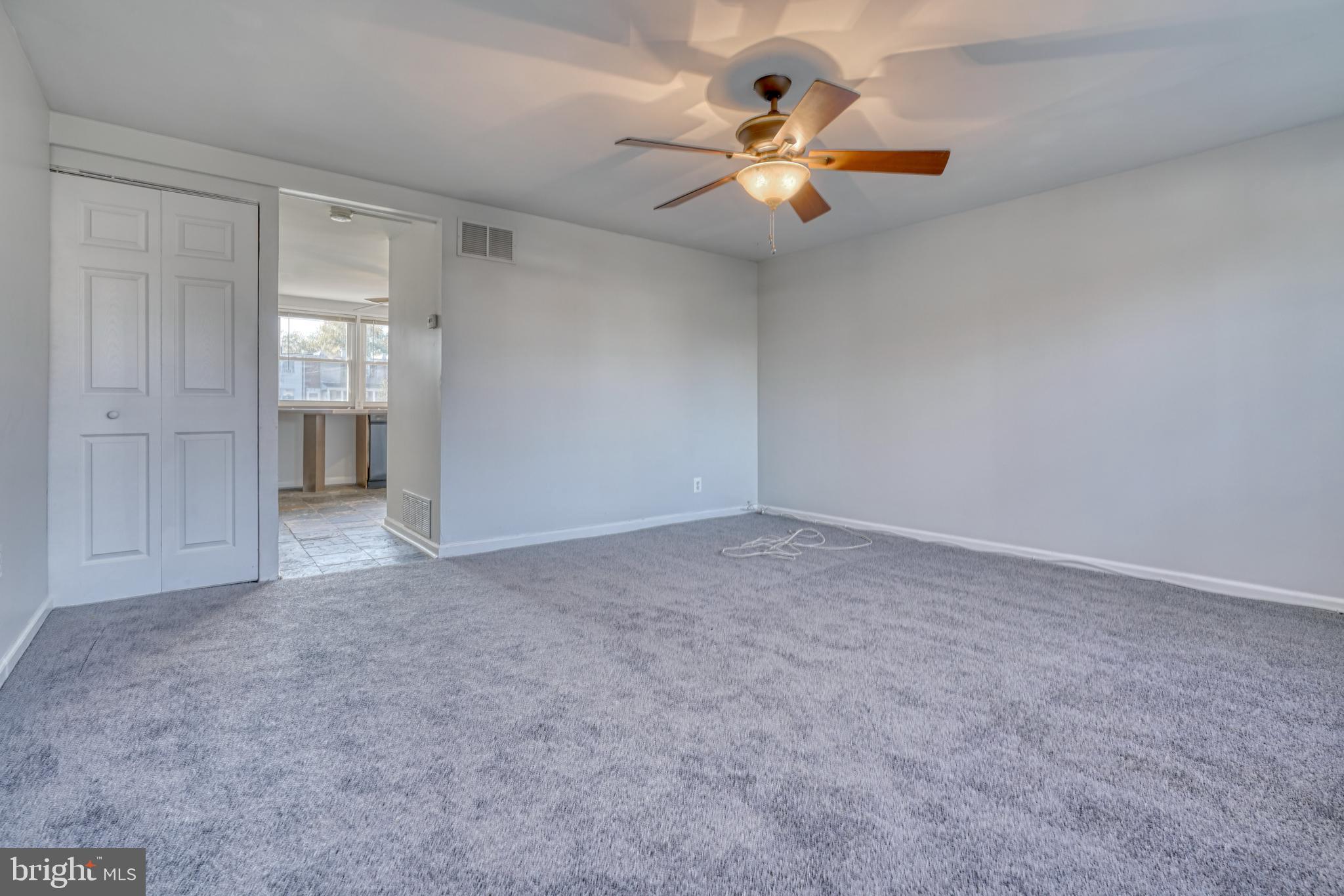 RIVERVIEW - Residential