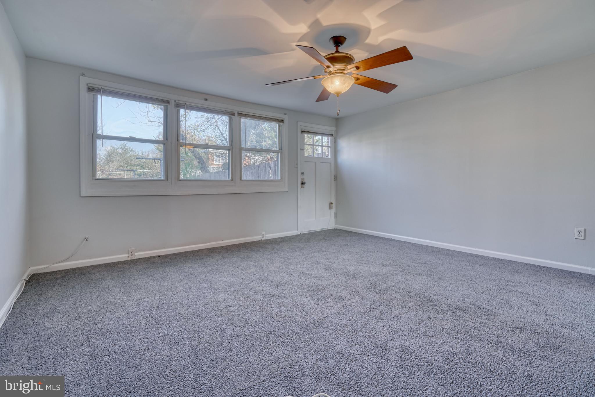 RIVERVIEW - Residential