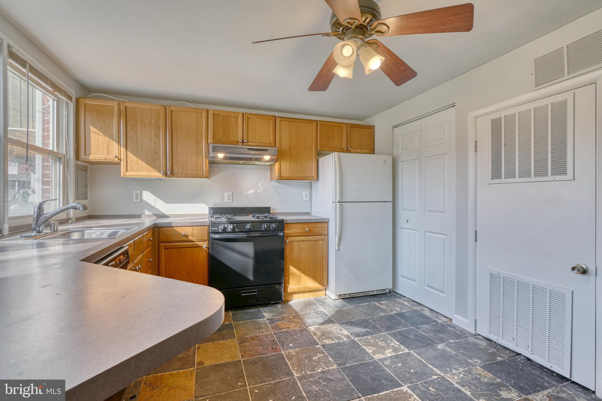 RIVERVIEW - Residential