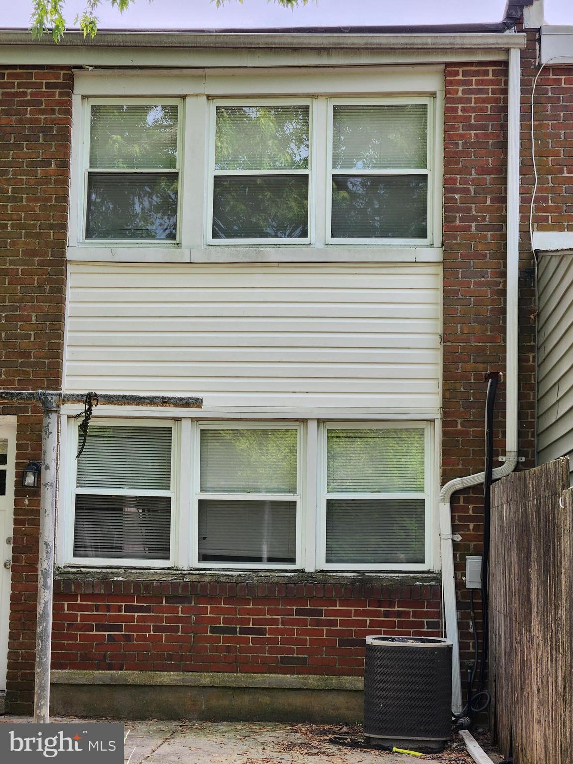 RIVERVIEW - Residential