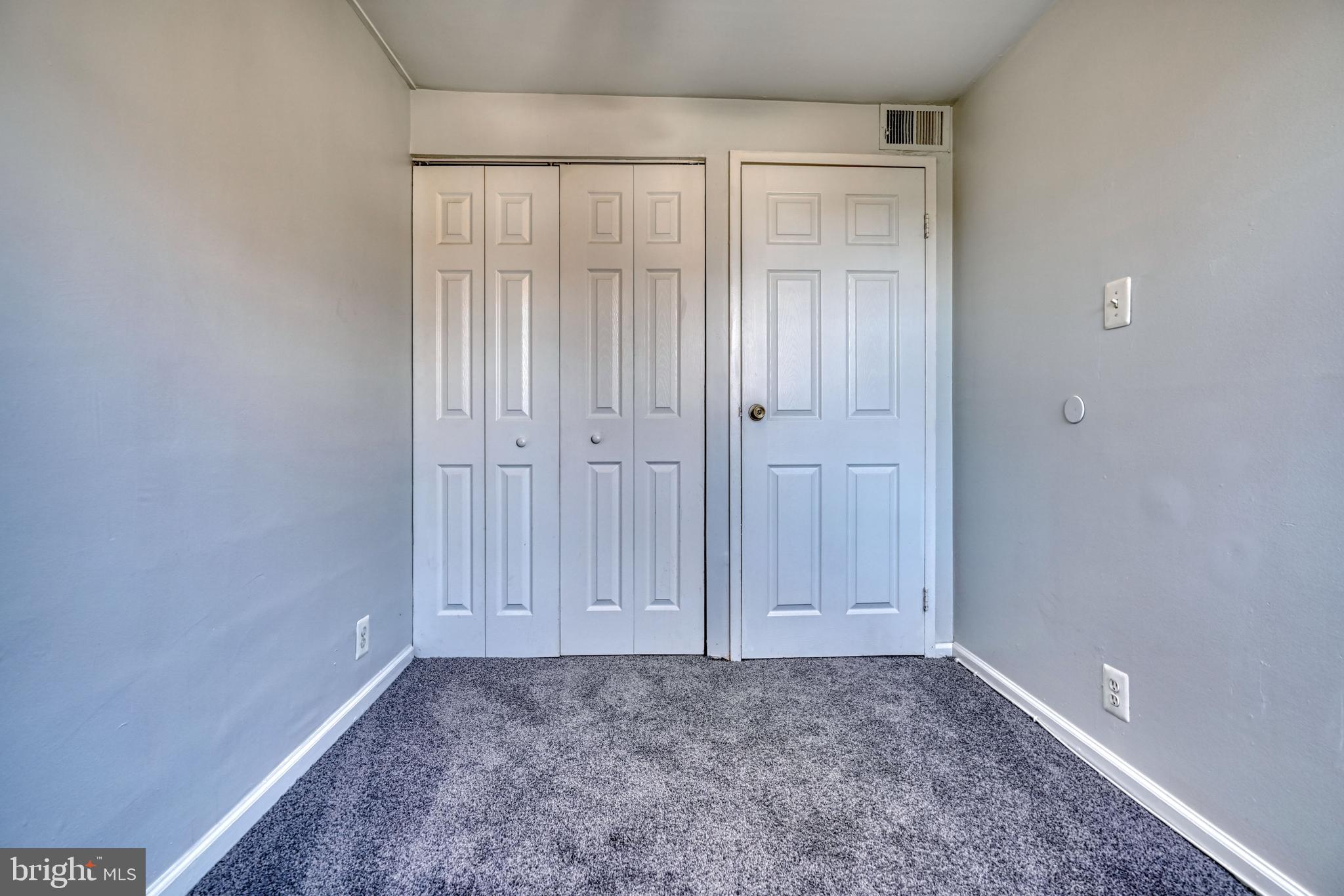 RIVERVIEW - Residential