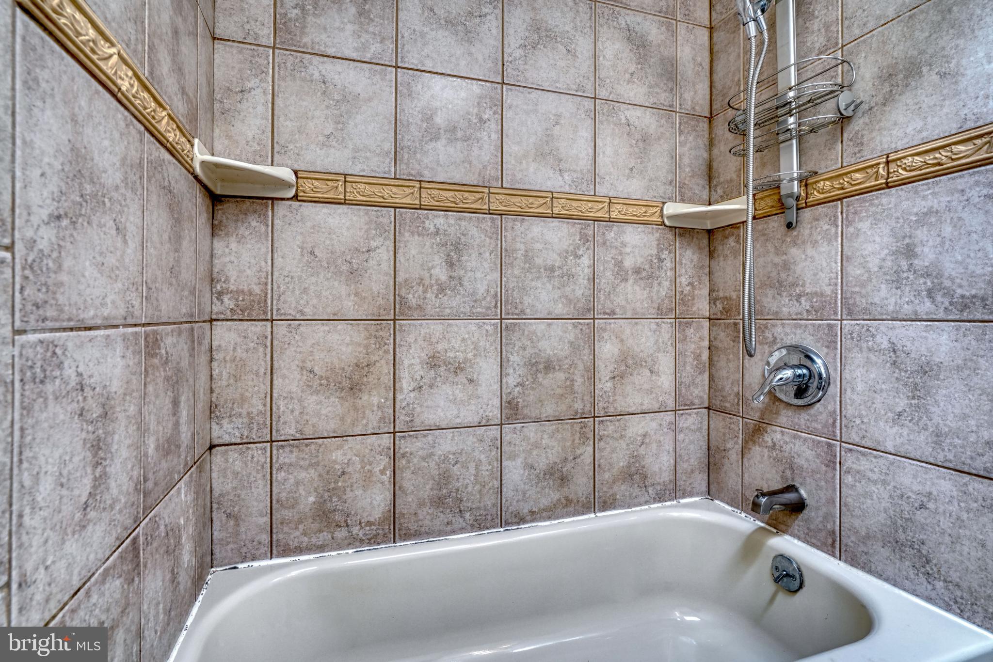 RIVERVIEW - Residential