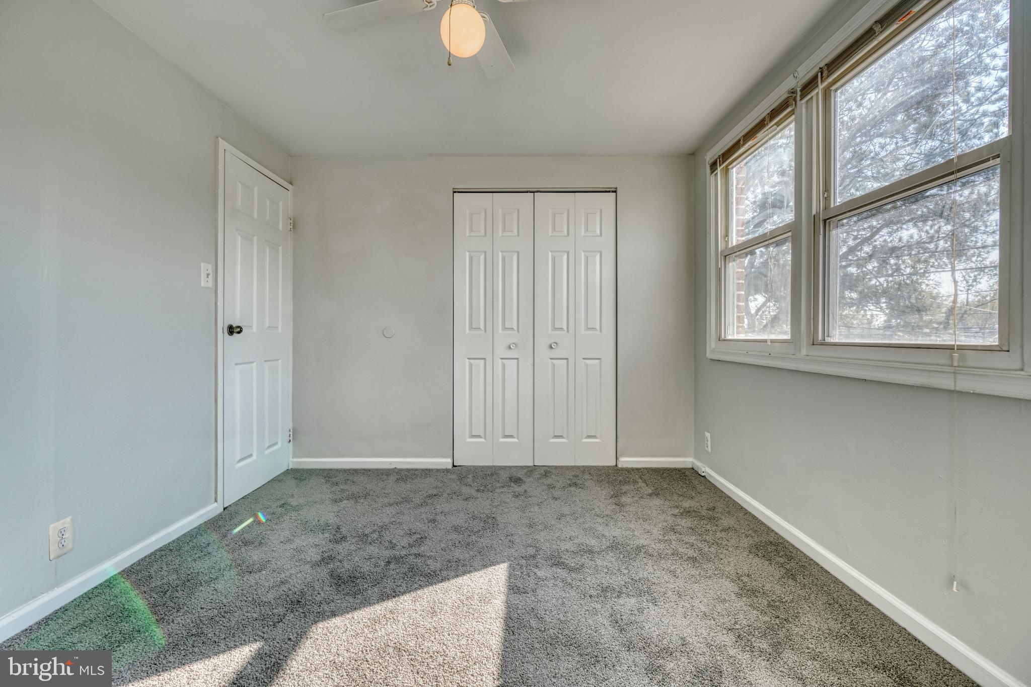 RIVERVIEW - Residential