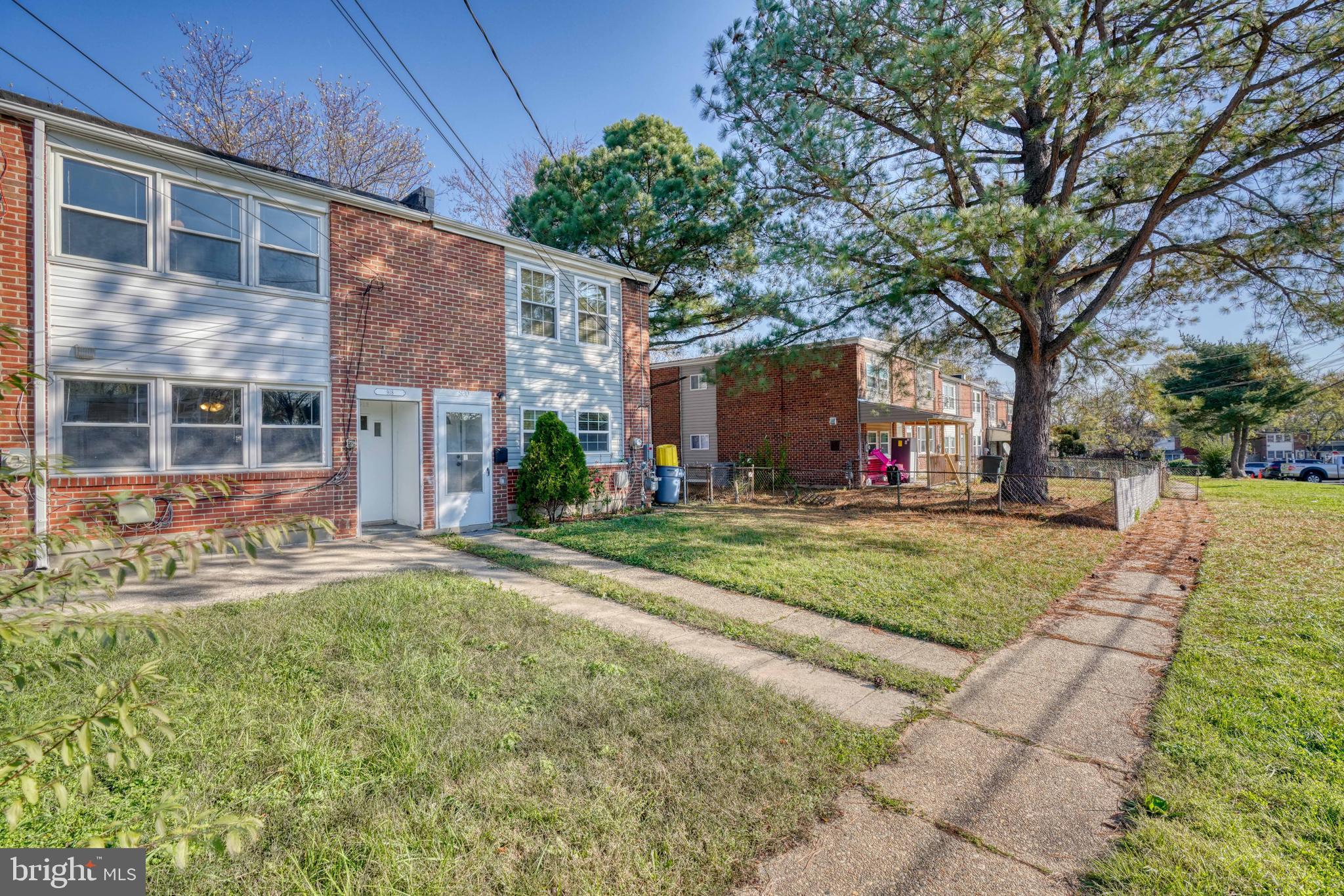 RIVERVIEW - Residential