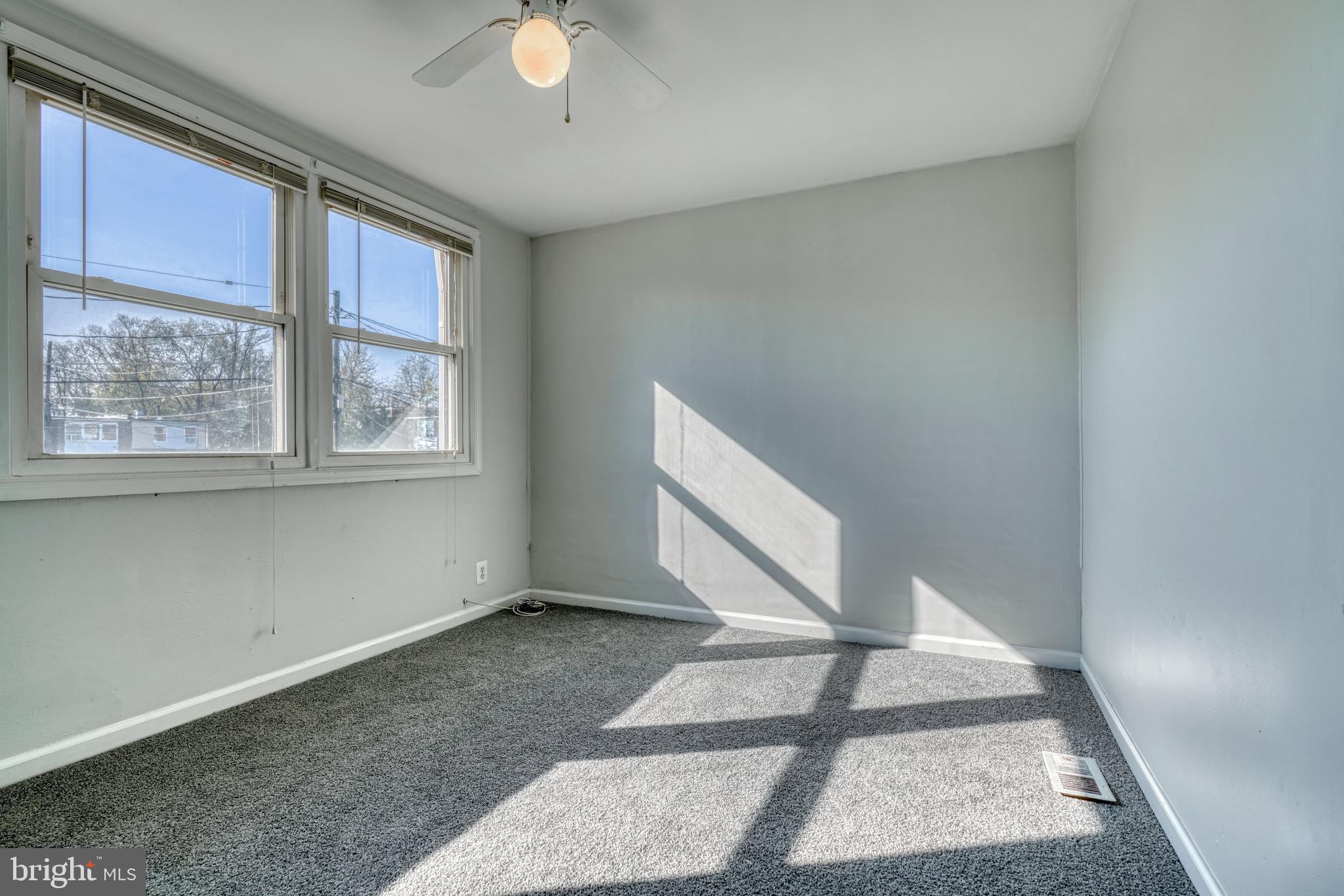 RIVERVIEW - Residential