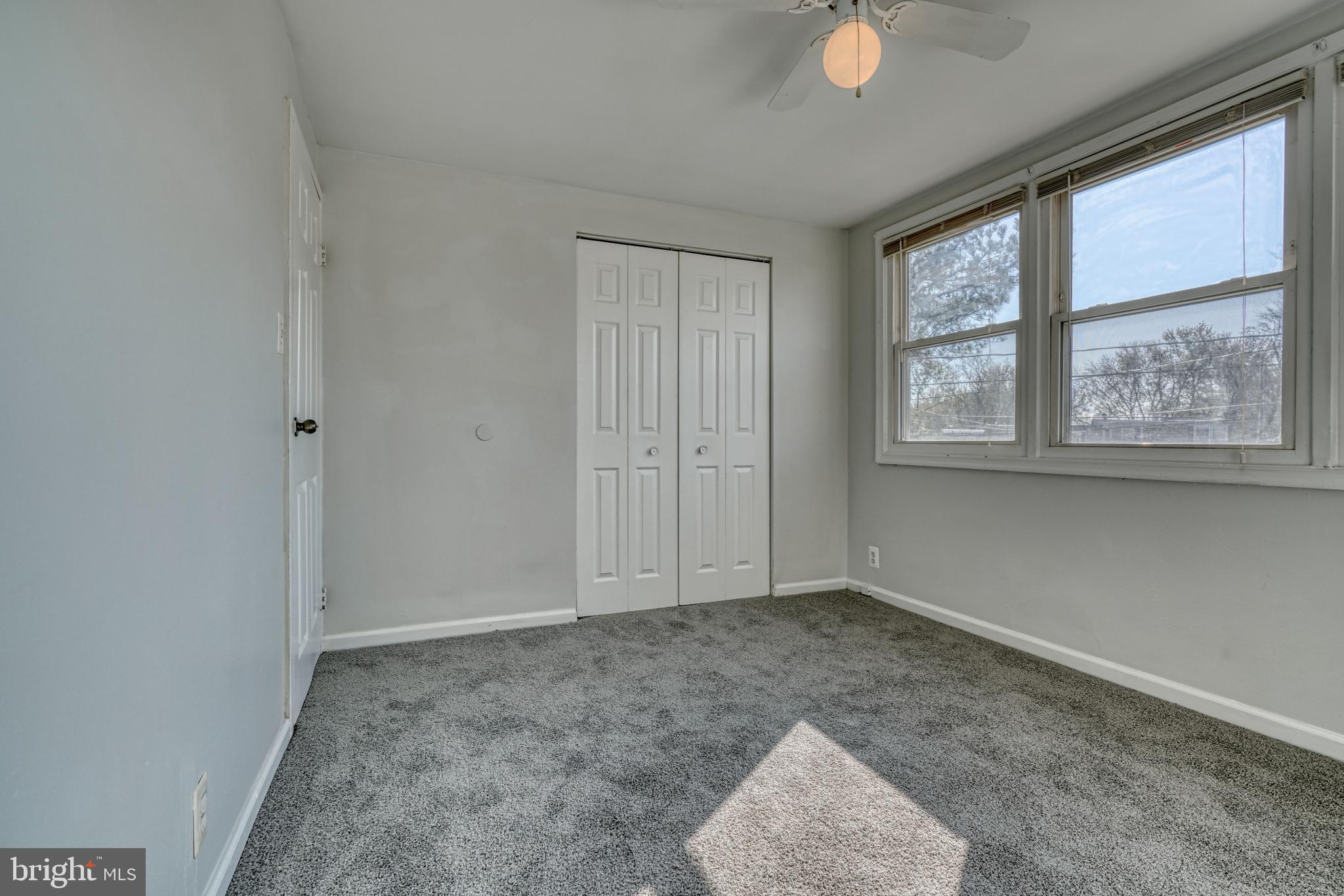 RIVERVIEW - Residential