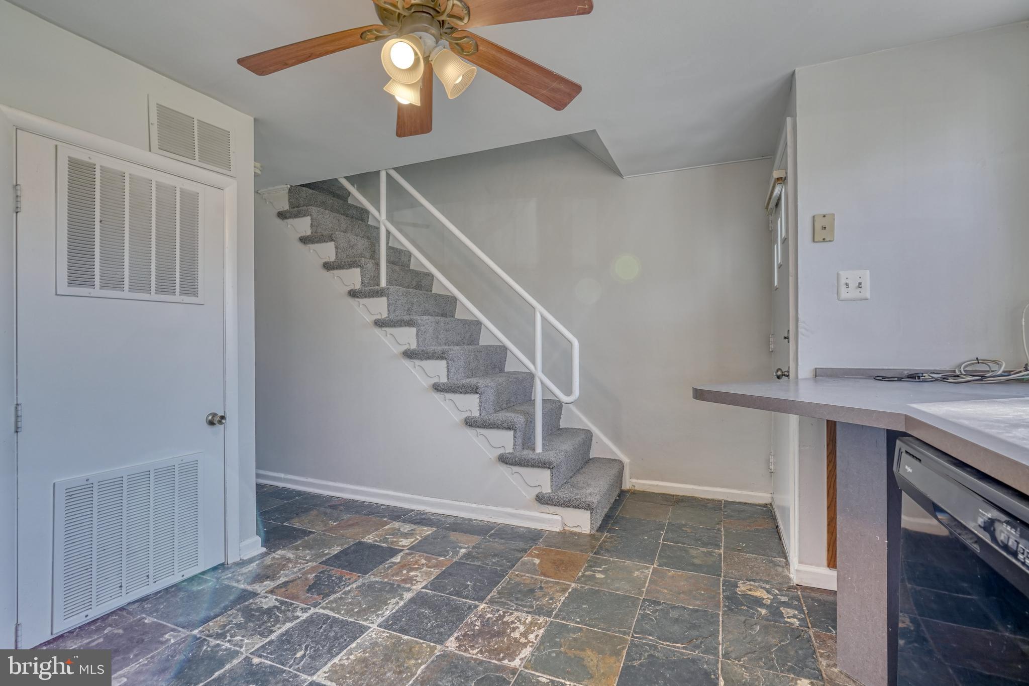 RIVERVIEW - Residential