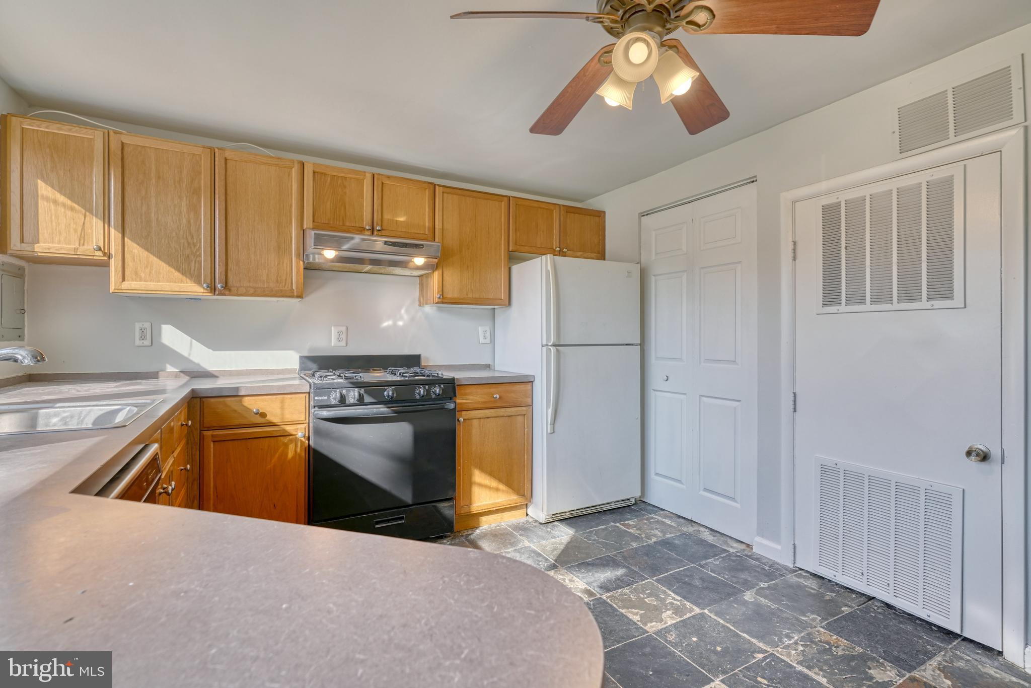 RIVERVIEW - Residential