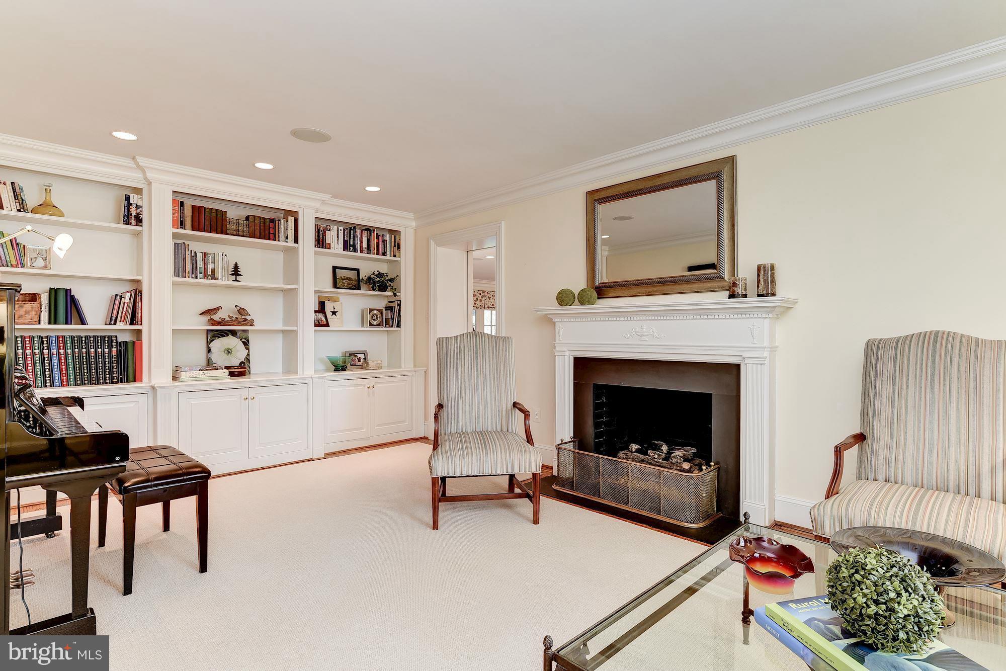 GREAT FALLS ESTATES - Residential