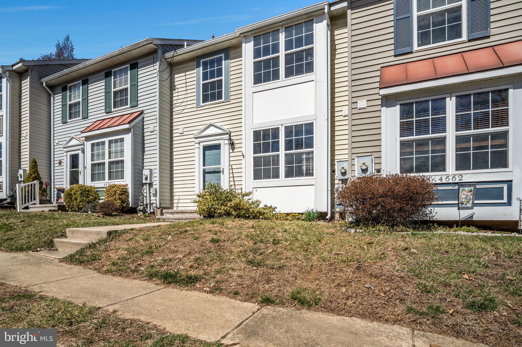 4660 MARKSMAN COURT