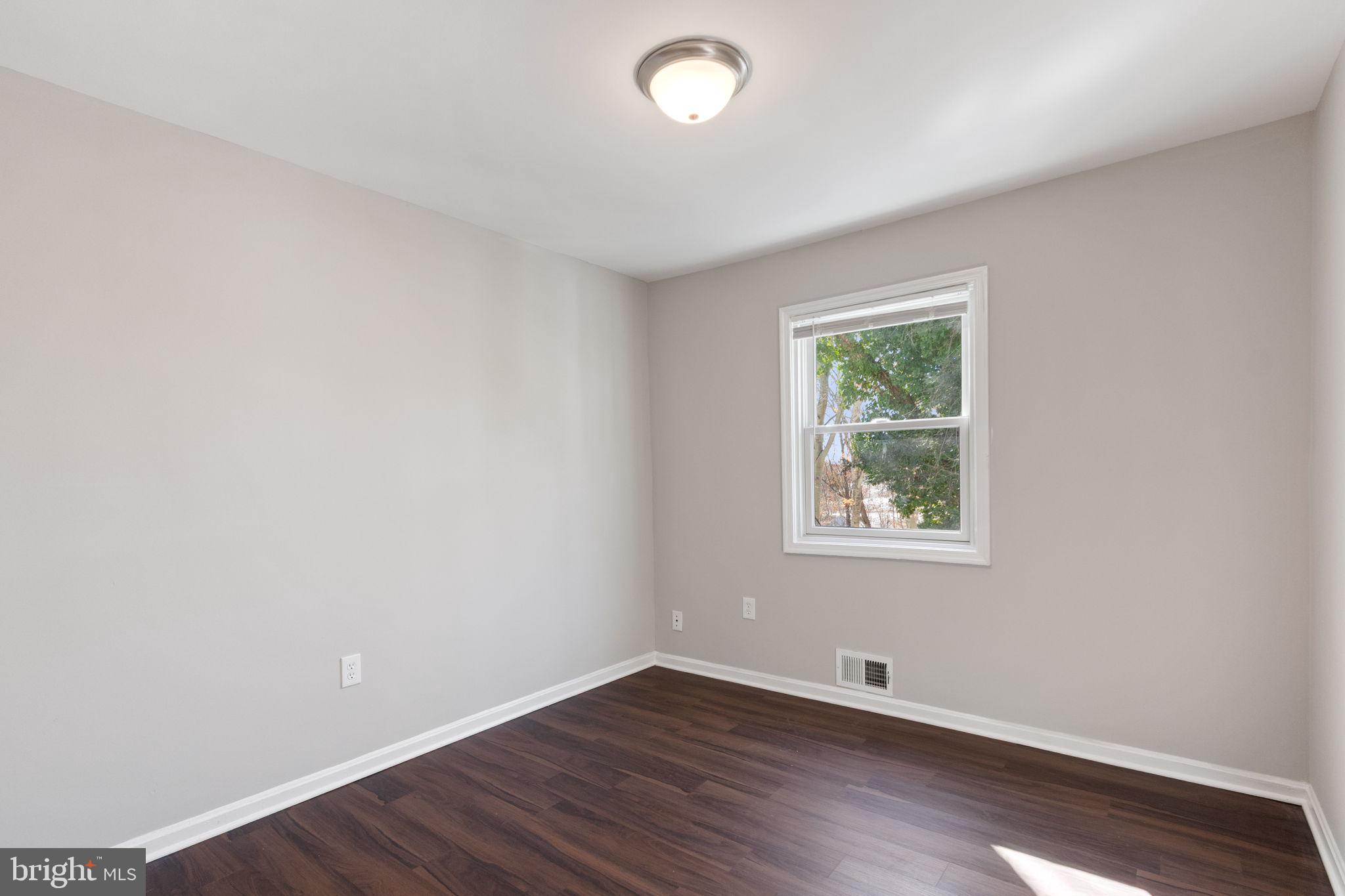 STAFFORDBOROUGH - Residential