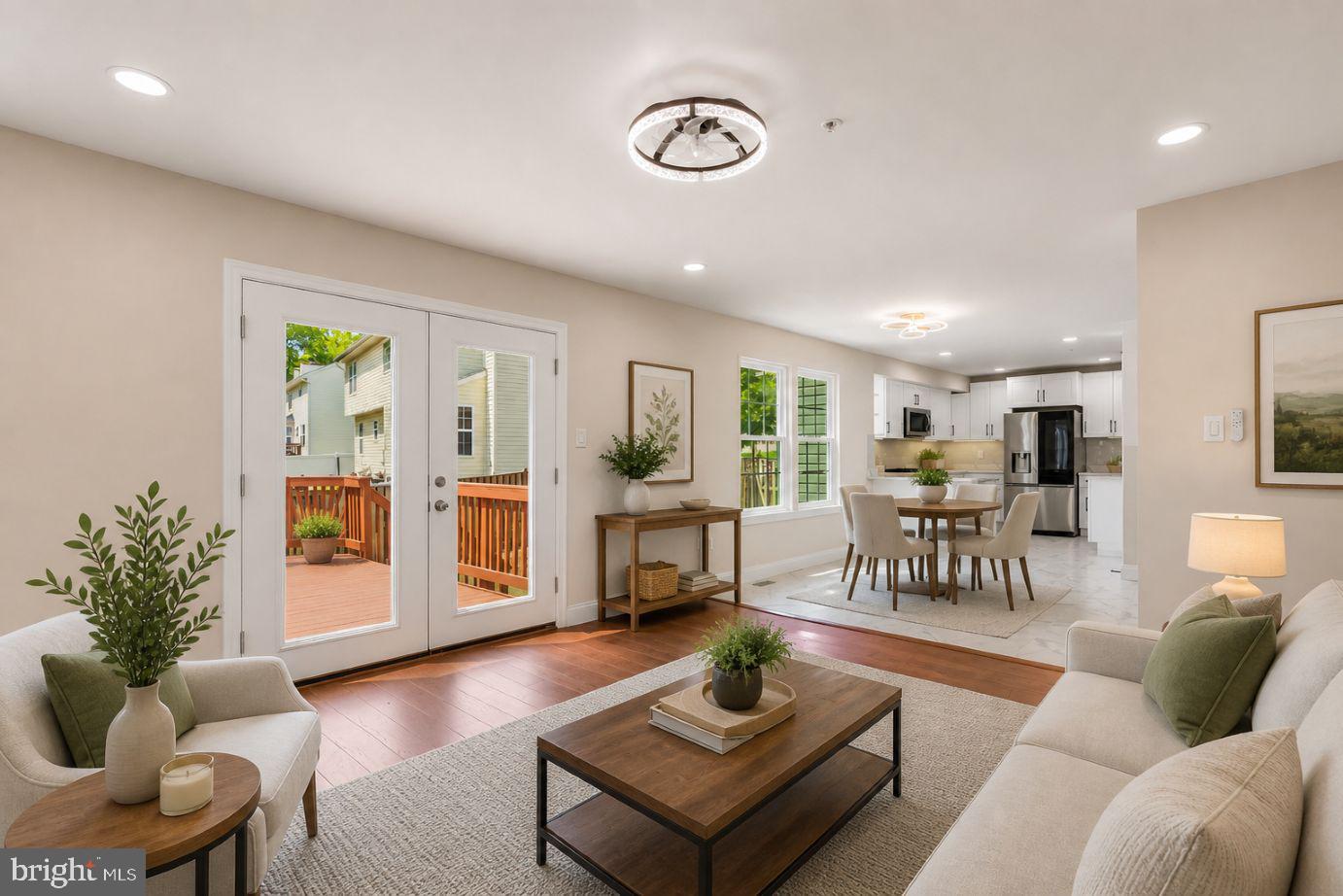 401 PRAIRIE COURT